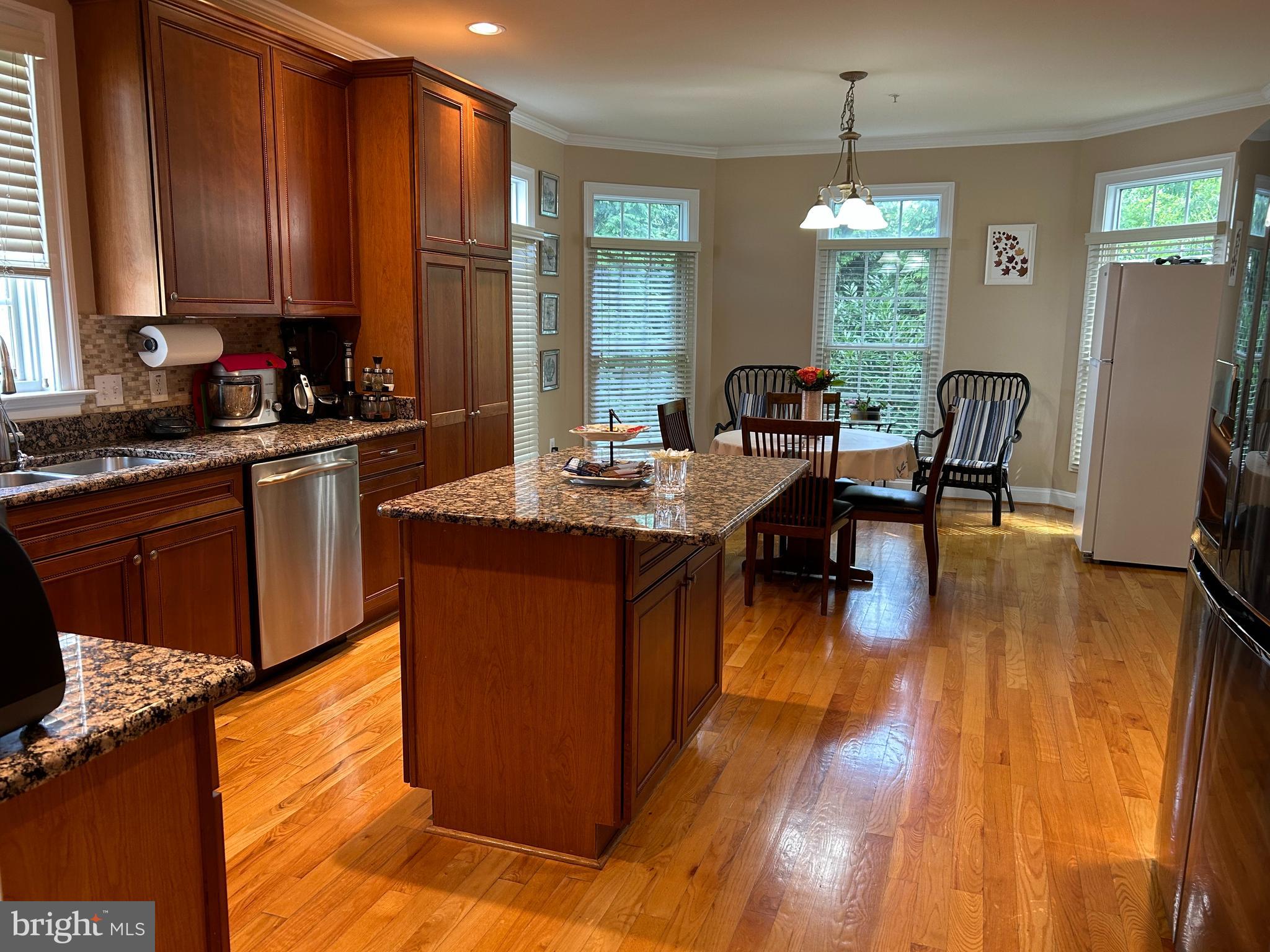 PT ROCKVILLE TWN RES 1 - Residential Lease