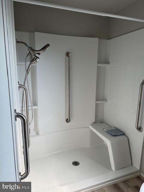 NESHAMINY FALLS - Residential