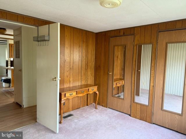 NESHAMINY FALLS - Residential