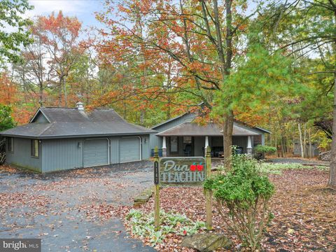 1147 TECUMSEH TRAIL HEDGESVILLE WV 25427