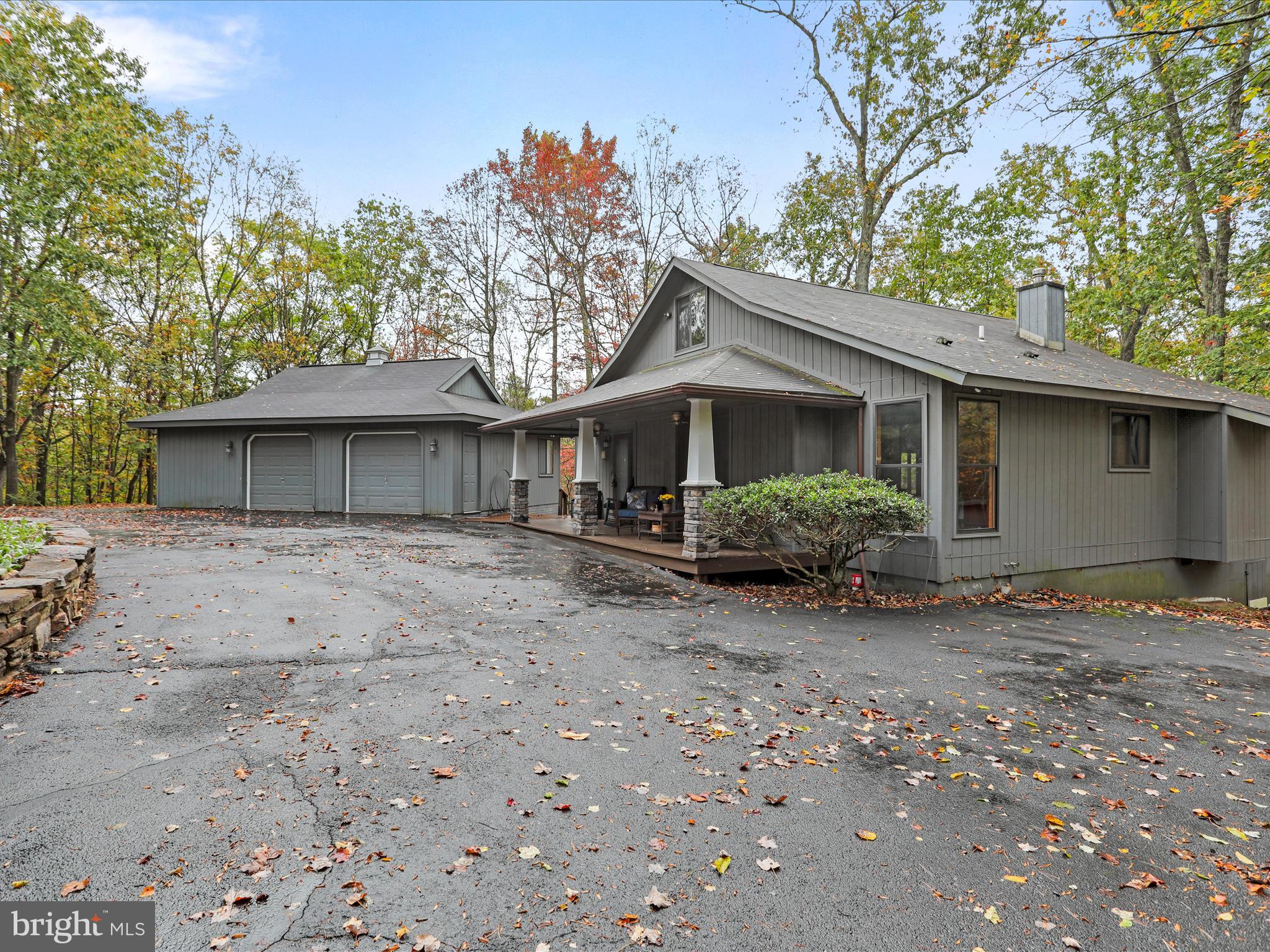 1147 TECUMSEH TRAIL