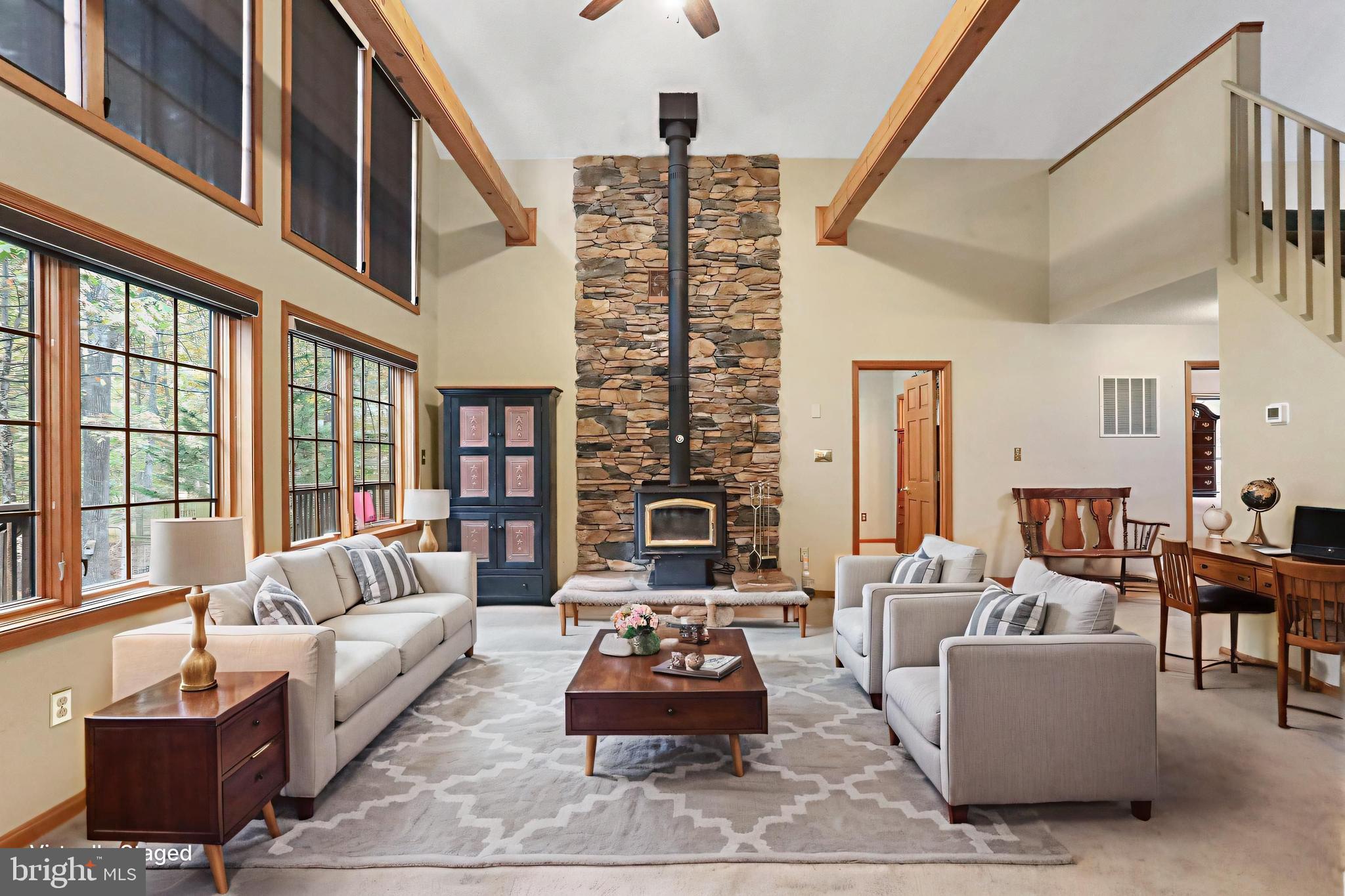 THE WOODS - Residential