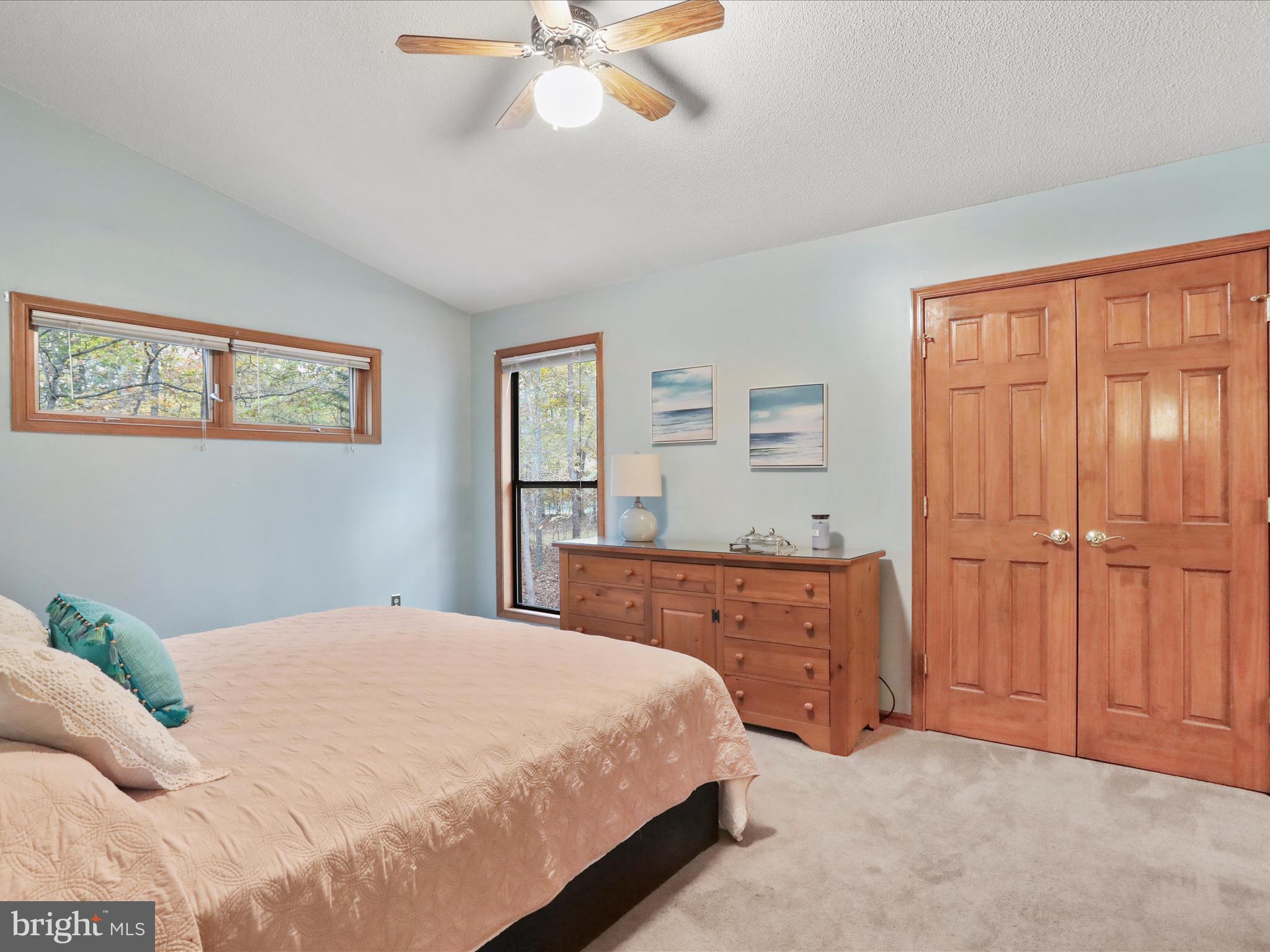 THE WOODS - Residential