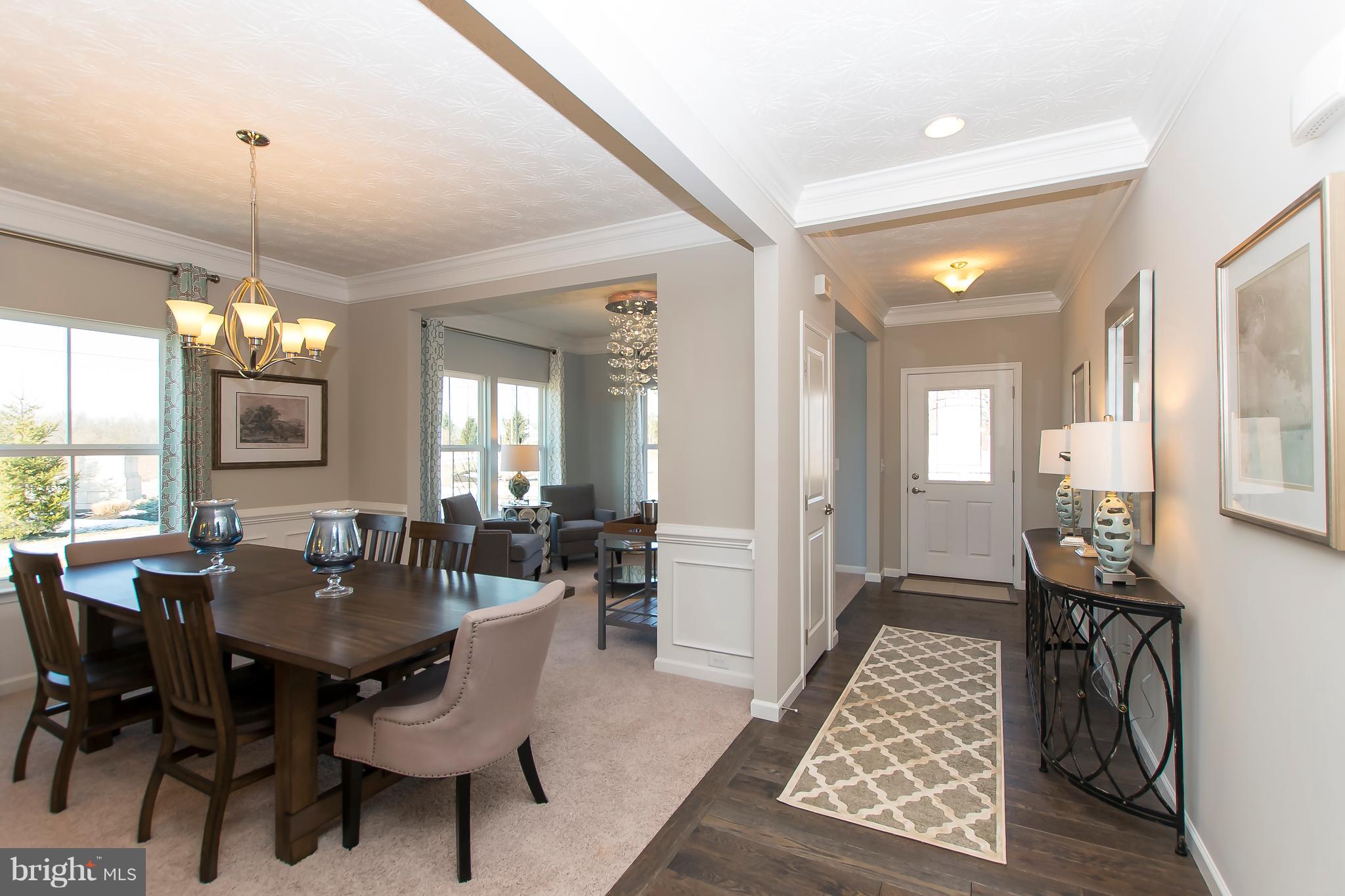 SCENIC MANOR - Residential