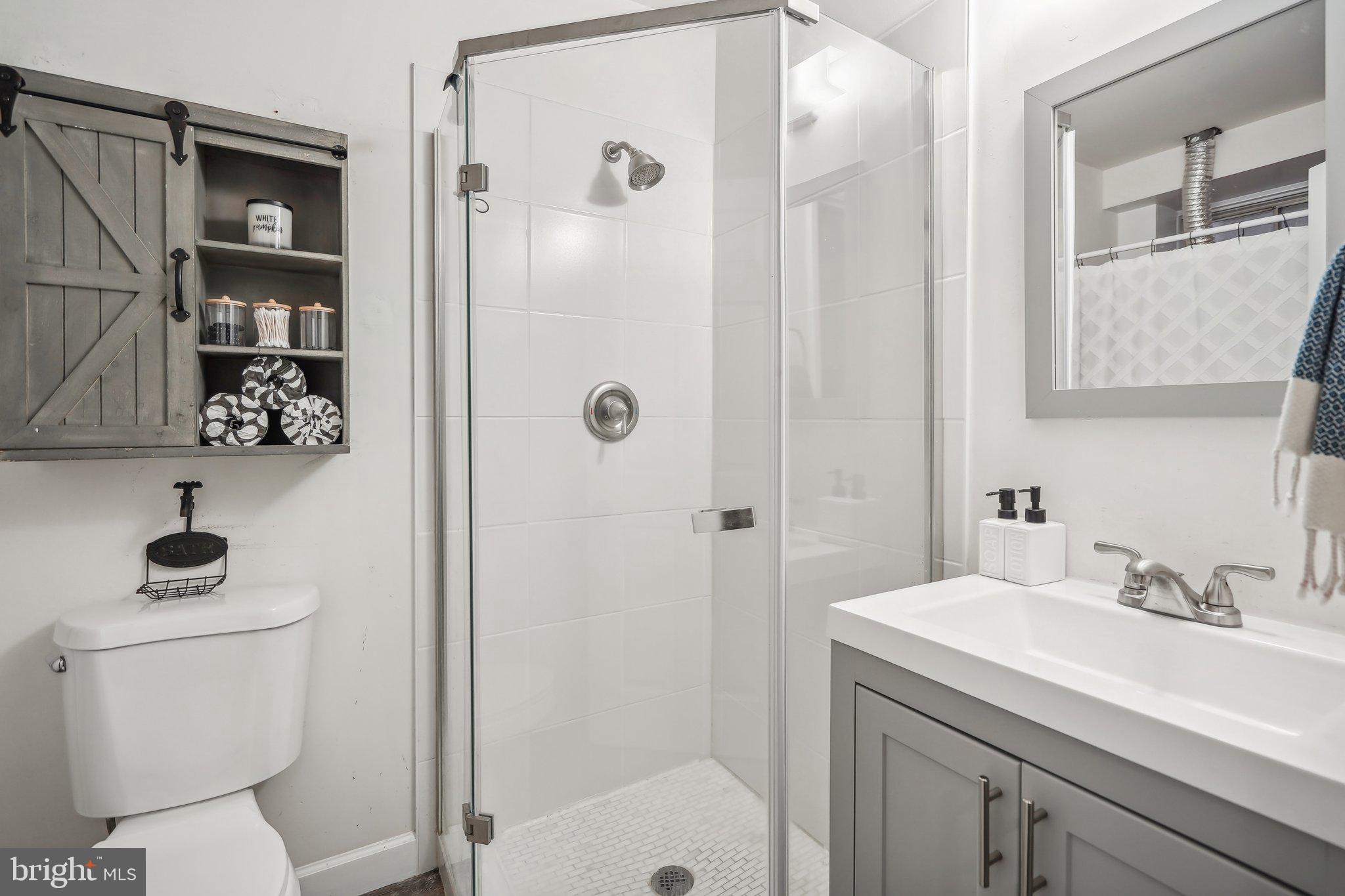 FAIRLINGTON VILLAGES - Residential Lease