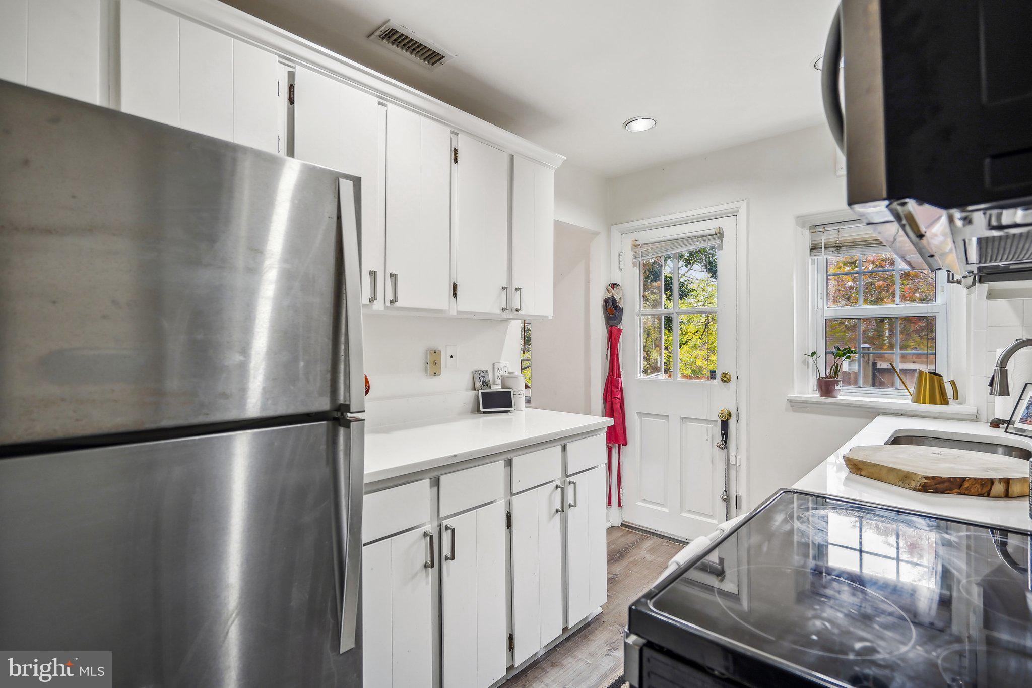 FAIRLINGTON VILLAGES - Residential Lease