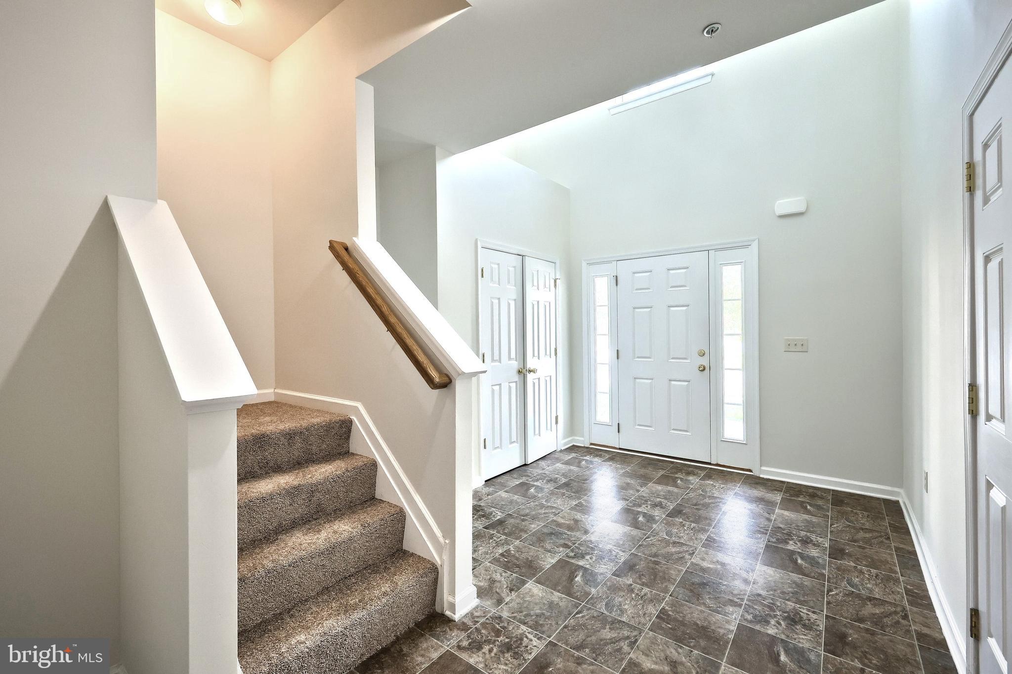 2302 SUNNY HILL CIRCLE 2302