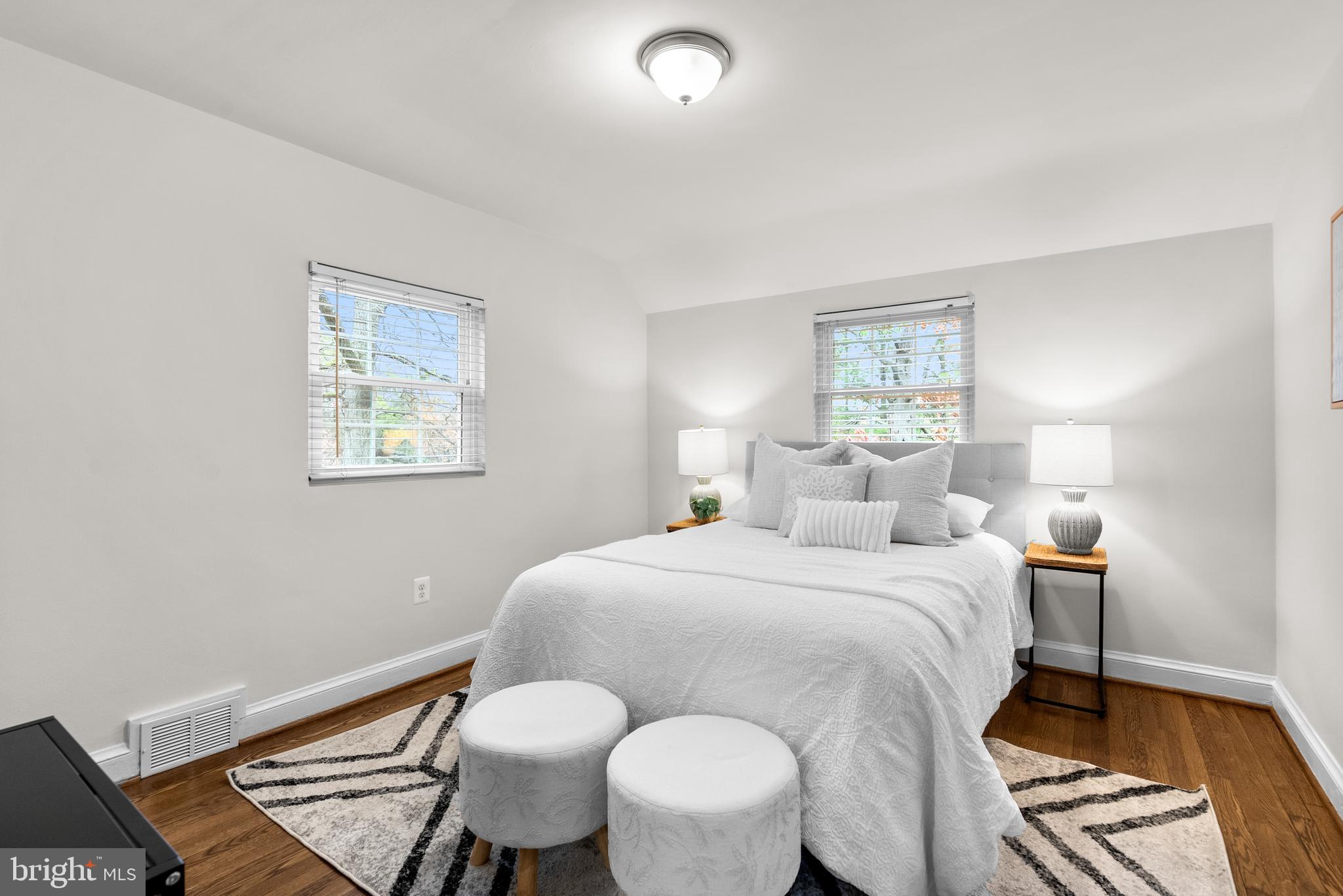 ARLINGTON FOREST - Residential