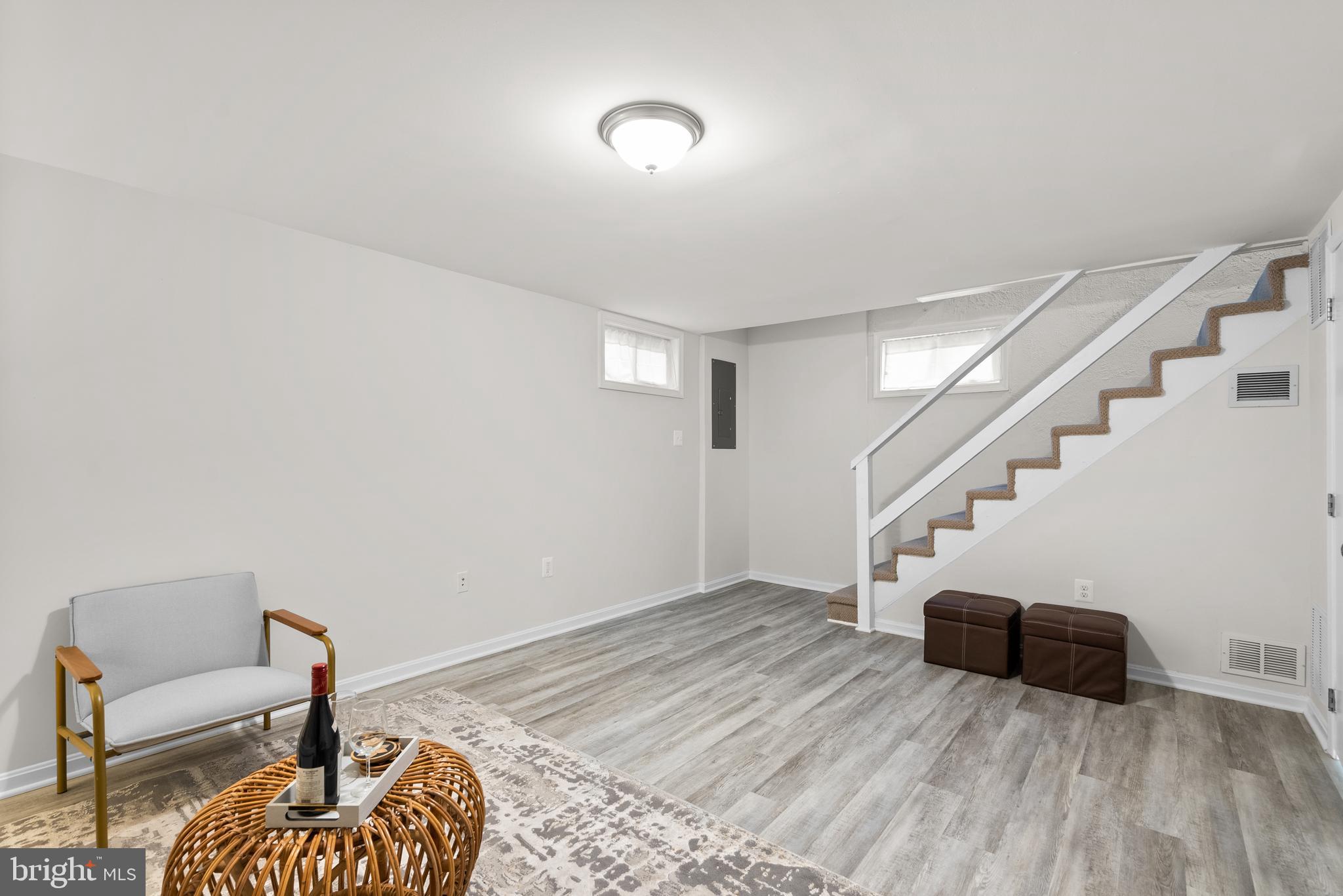 ARLINGTON FOREST - Residential