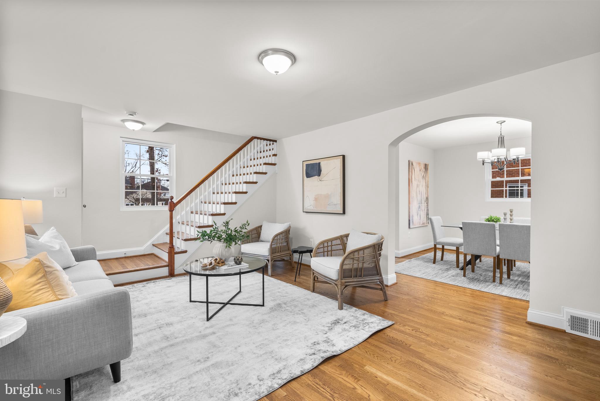 4762 ARLINGTON BOULEVARD