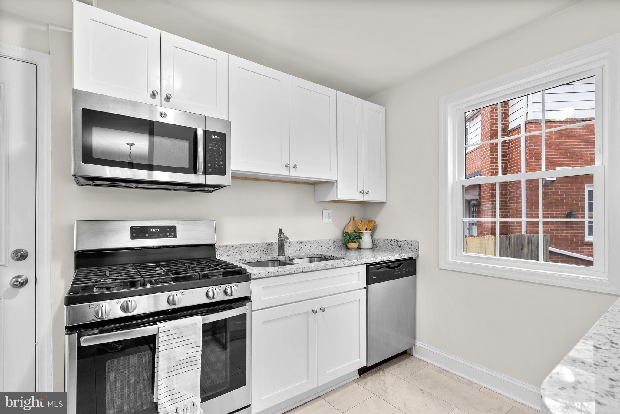 ARLINGTON FOREST - Residential