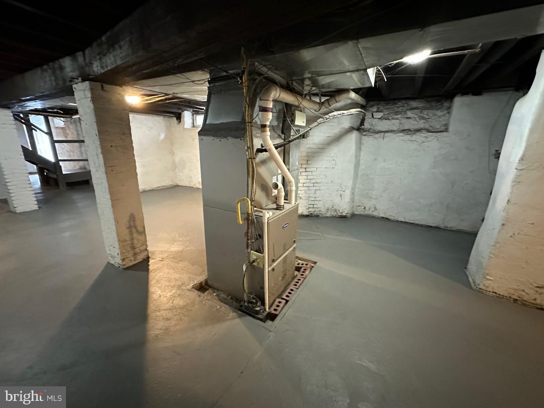 GERMANTOWN - Residential