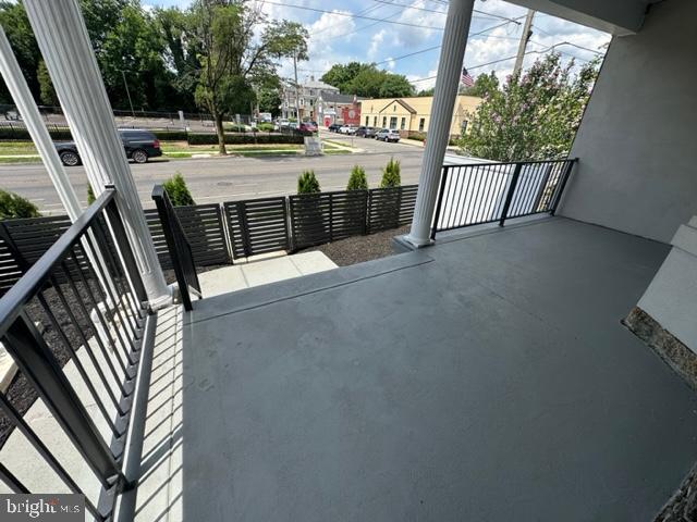 646 E CHELTEN AVENUE