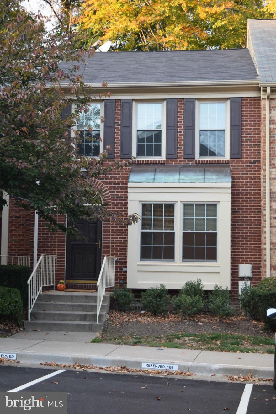 Great Location! Move in ASAP! Light and bright 3 story TH. Lg table space kitchen w/brand new appliances and magnificent deck overlooking wooded splendor.2 Bedrooms on upper level each with own full bathroom, plenty of closets. Steps to Grovesnor Metro. Lower level features 3rd full bath, Den, and Finished Rec room with wood burning fireplace. Roll your bike out to Trails/Pool/Playgrounds/Pets OK.