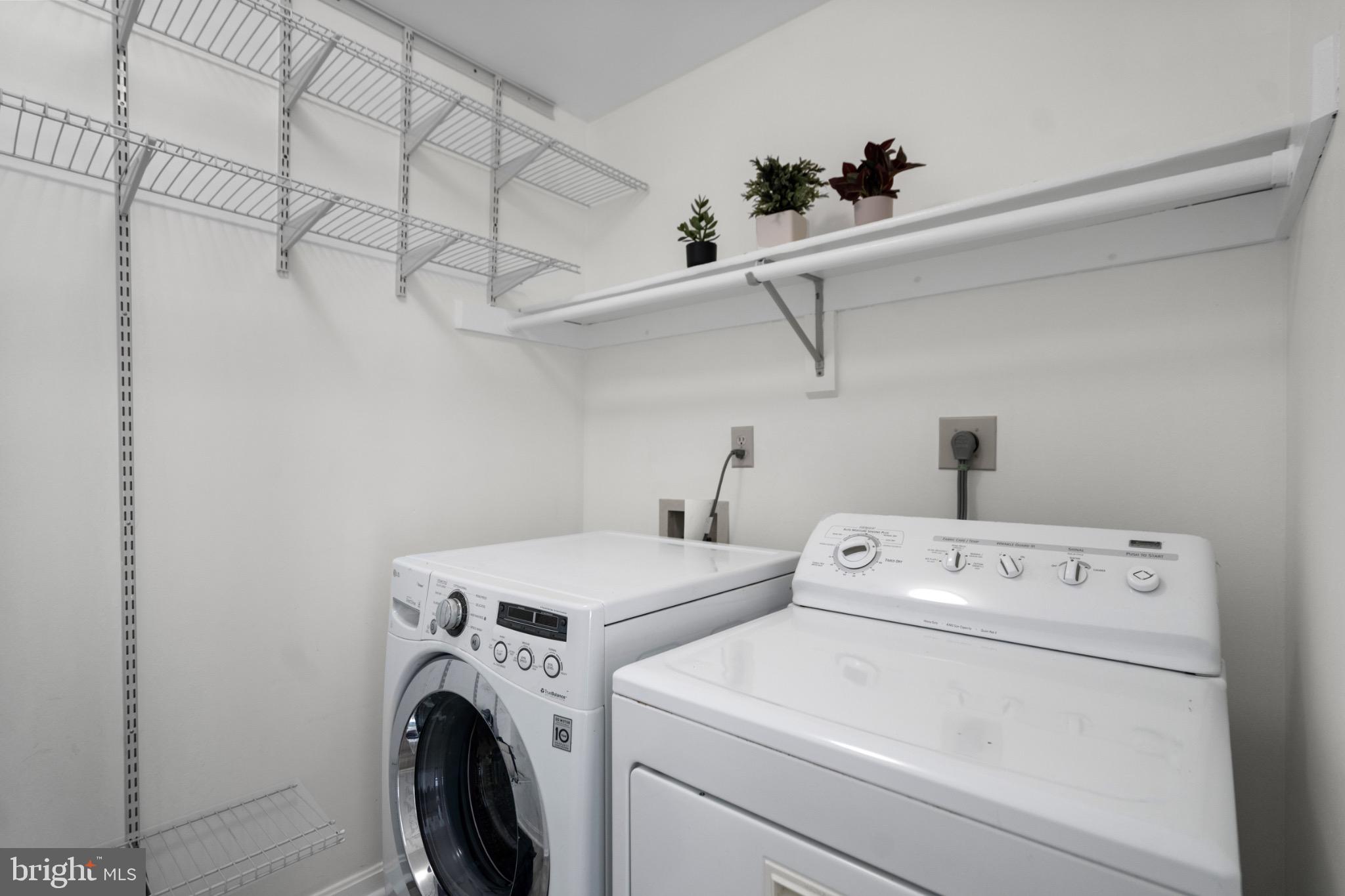 TURKEY RUN ESTATES - Residential