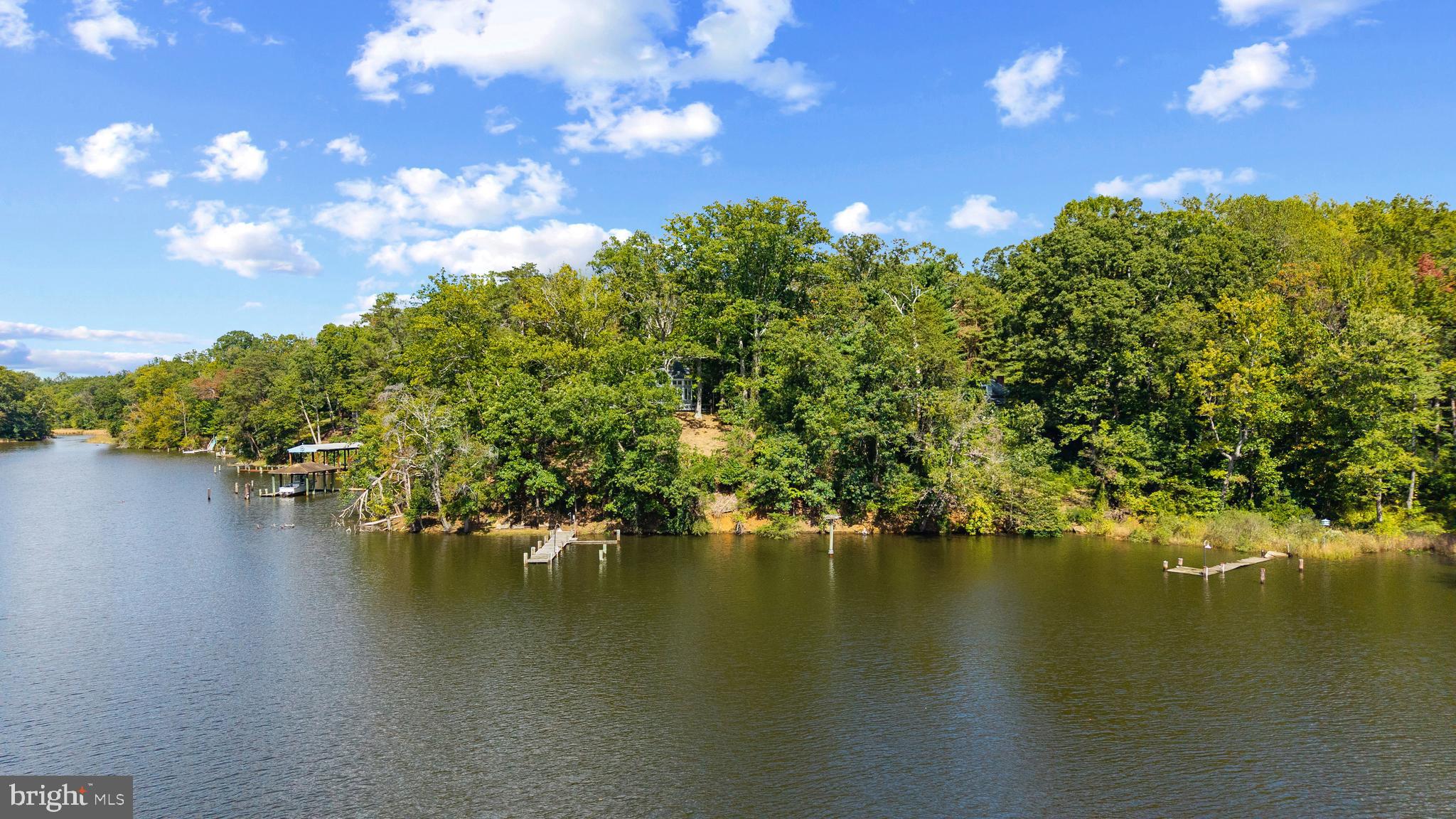 105 WALLACE MANOR ROAD