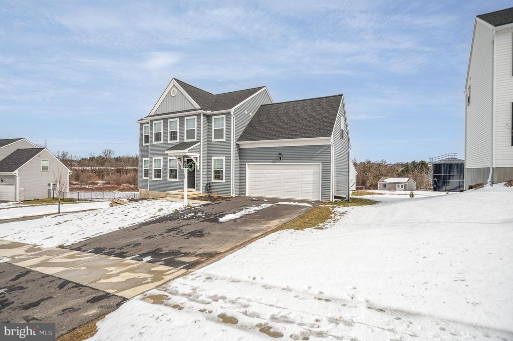 Photo of 316 Darlington Court, New Providence, PA 17560 (MLS # PALA2046908)