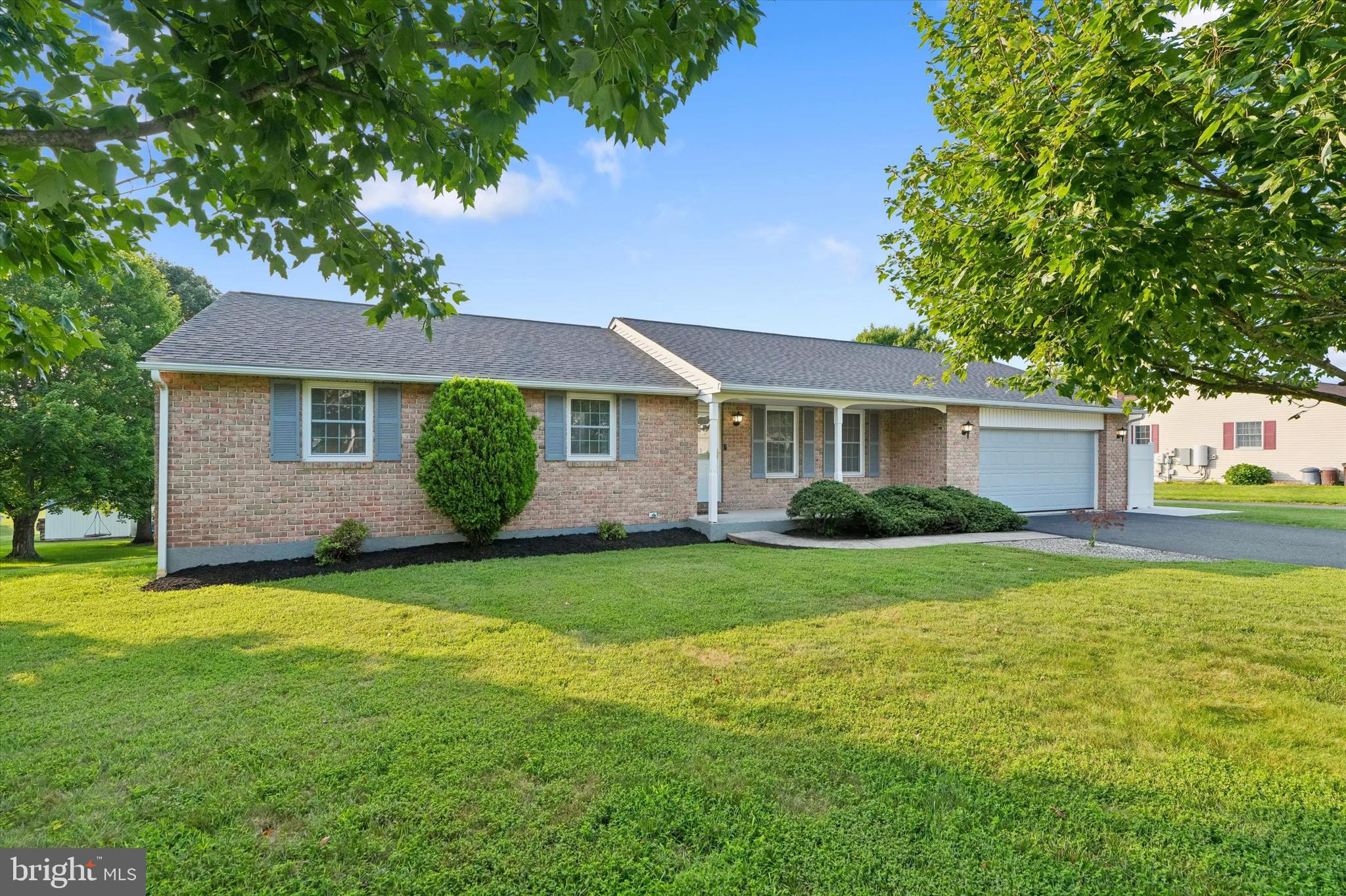 2586 CHERRY COURT