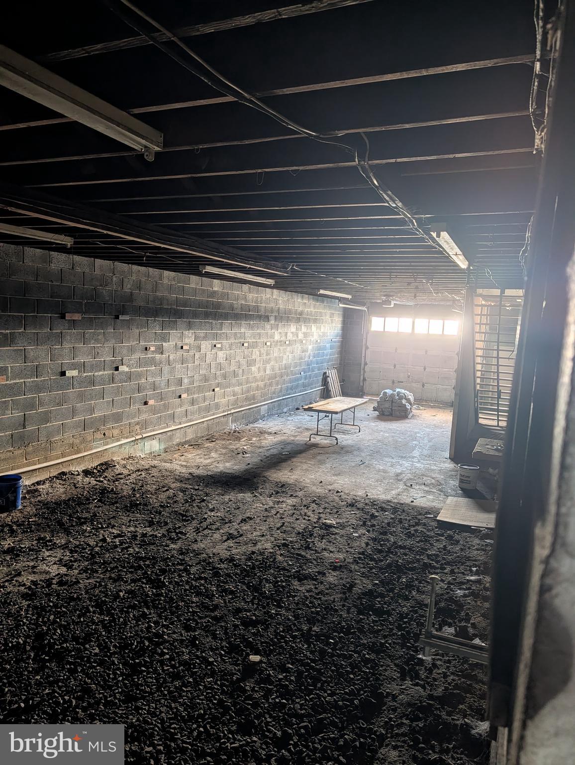 YORKVILLE - Commercial Sale