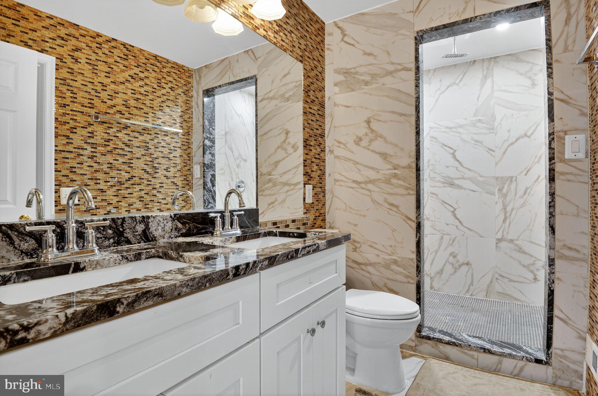 LAUREL HILL LANDBAY - Residential