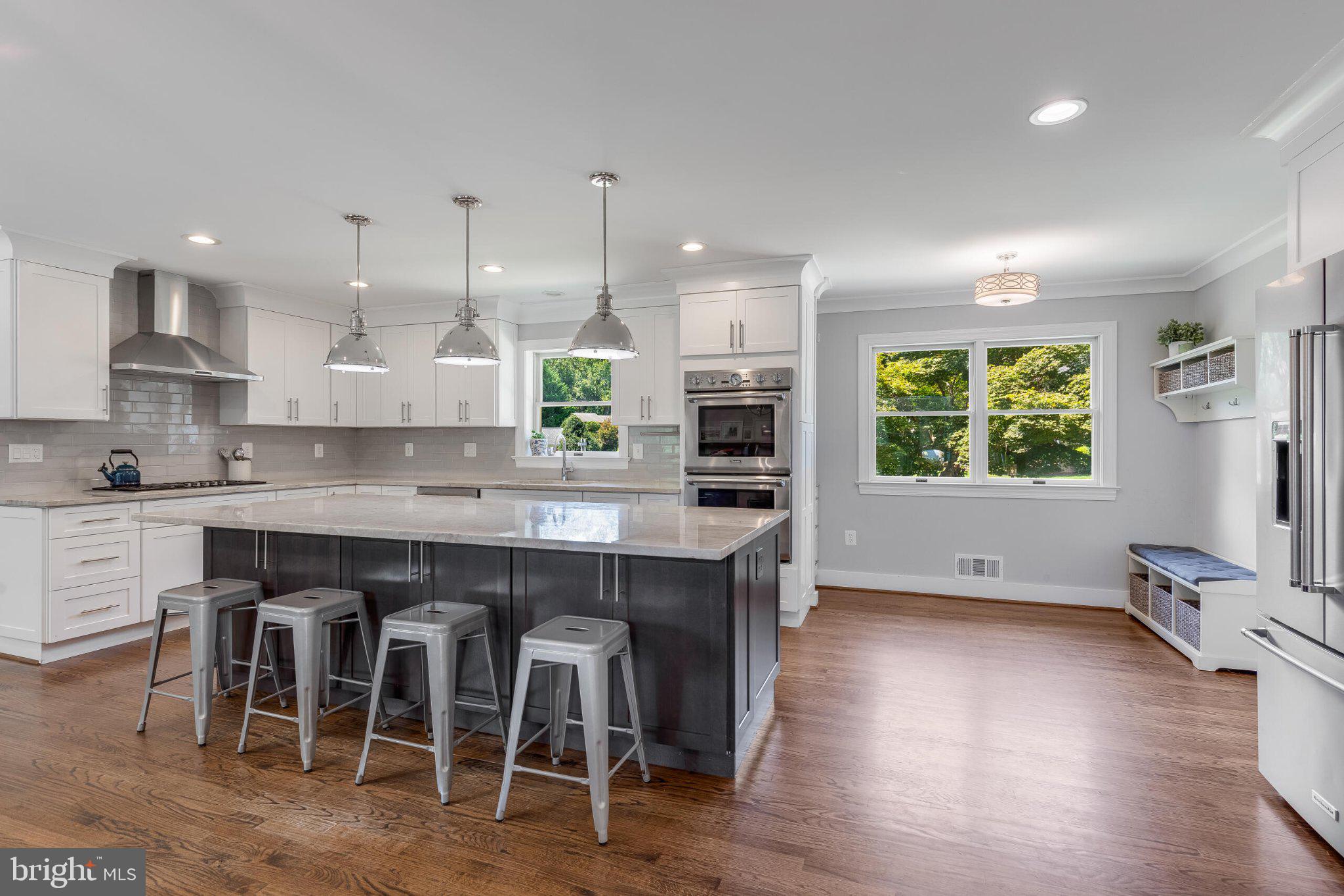 10105 NADINE DRIVE