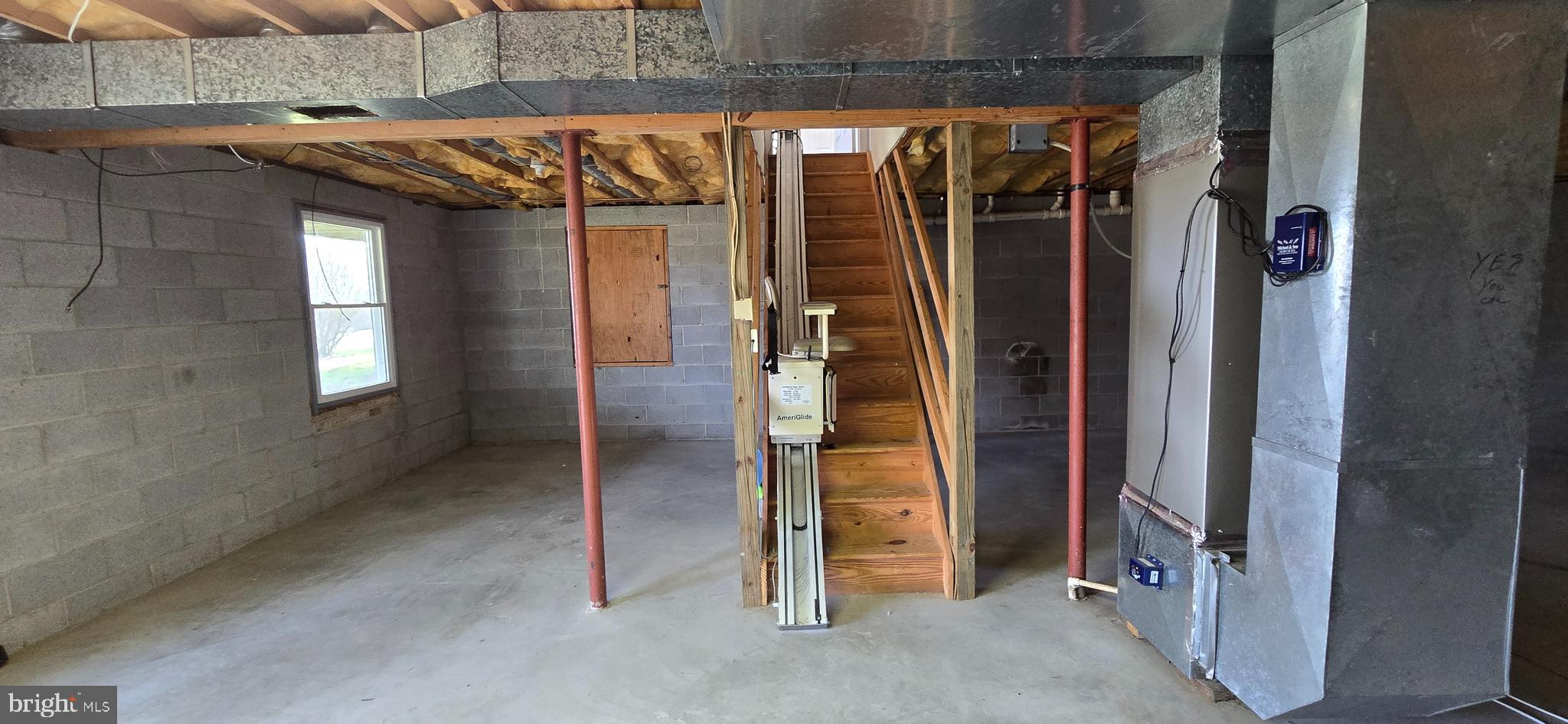 LAKE HOLIDAY ESTATES - Residential