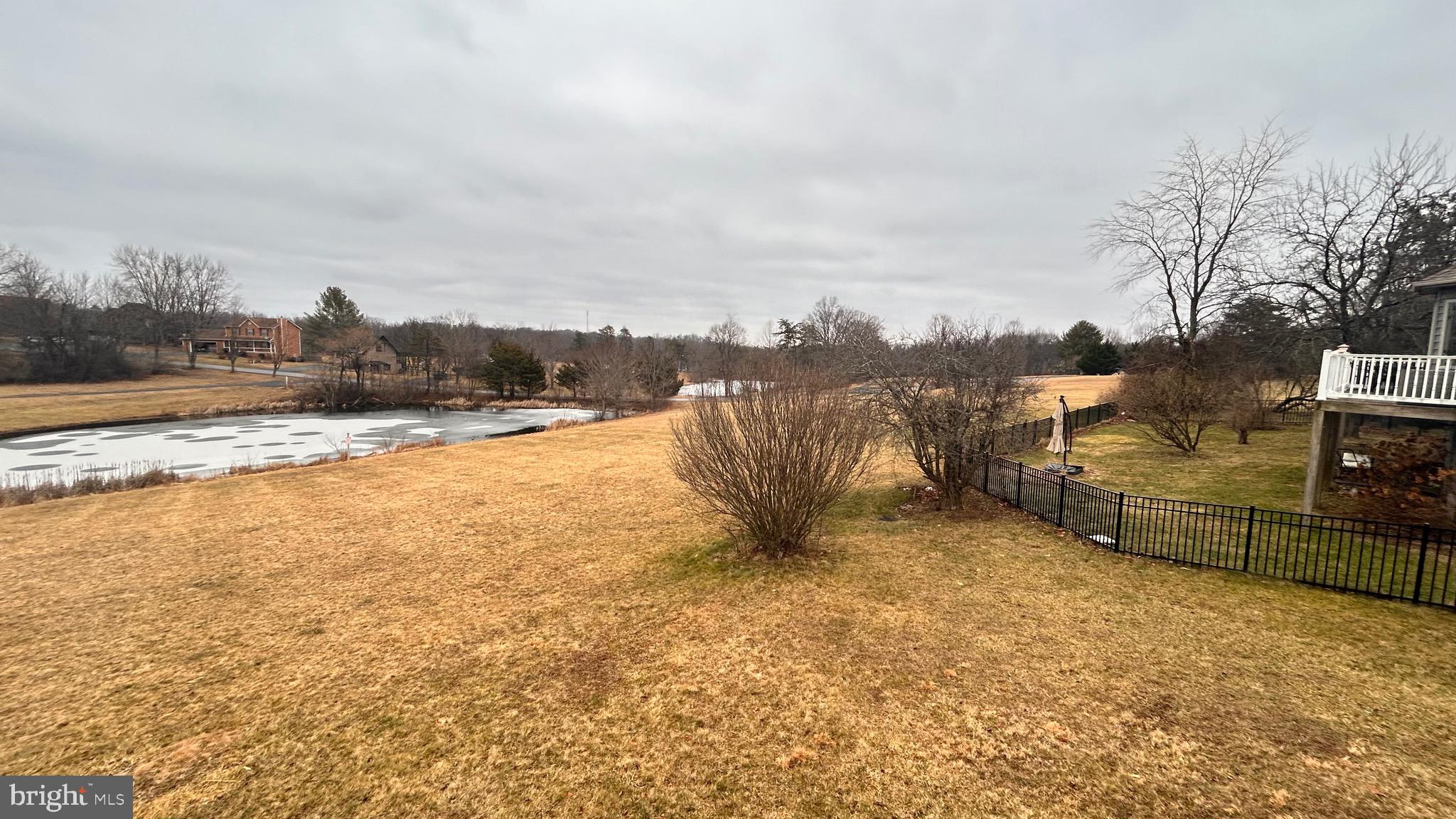 LAKE HOLIDAY ESTATES - Residential