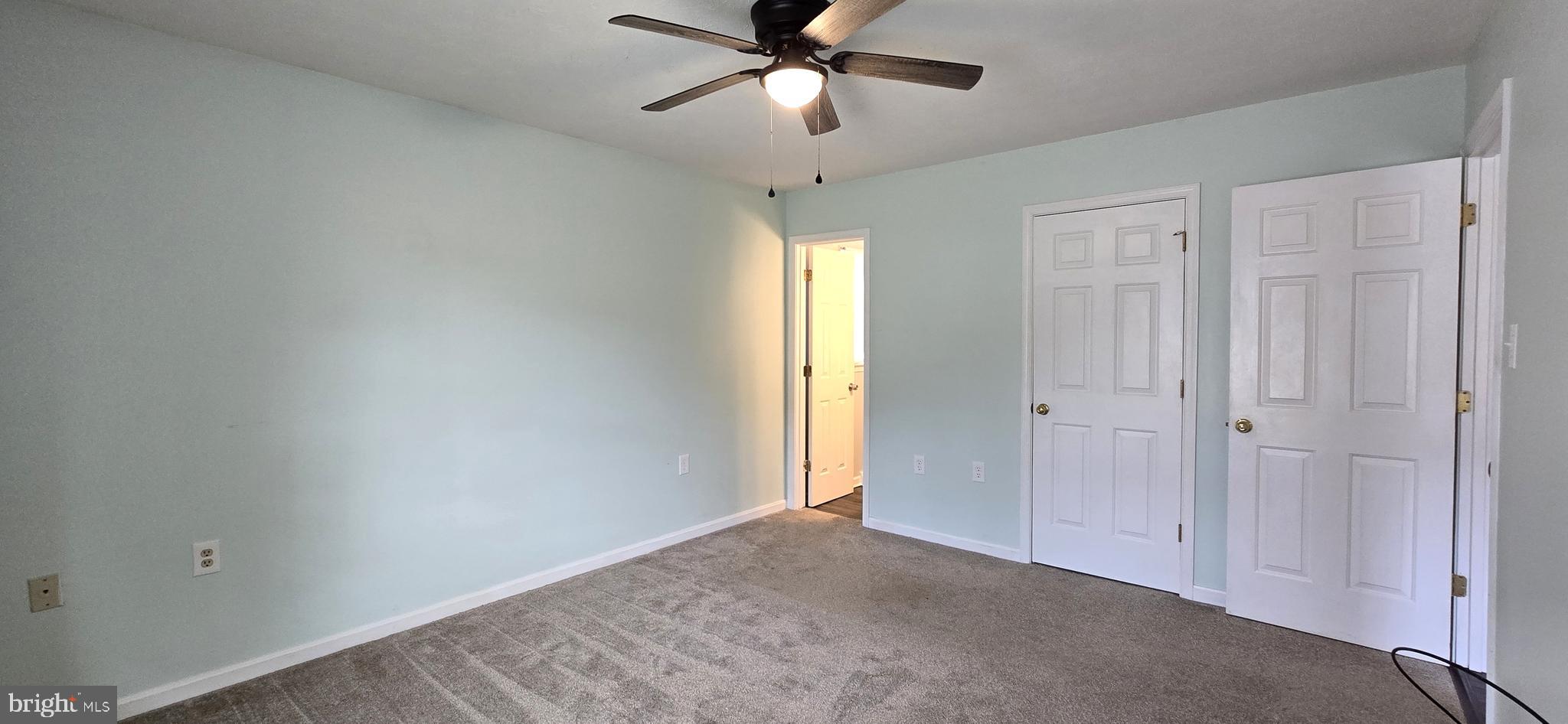 LAKE HOLIDAY ESTATES - Residential