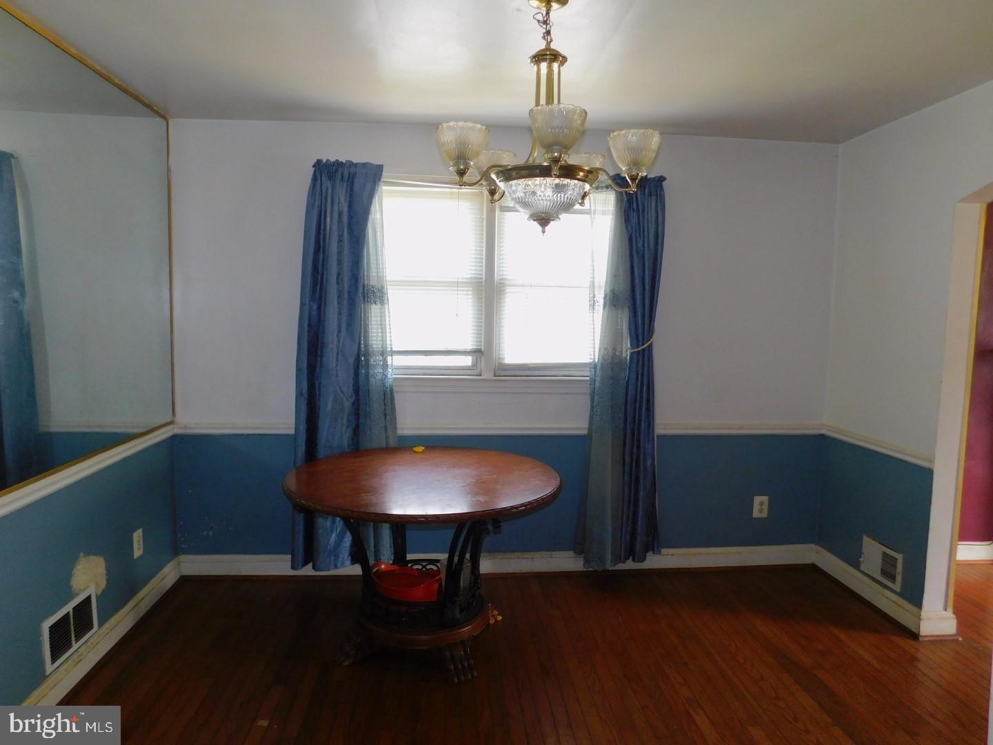 COLEBROOKE - Residential