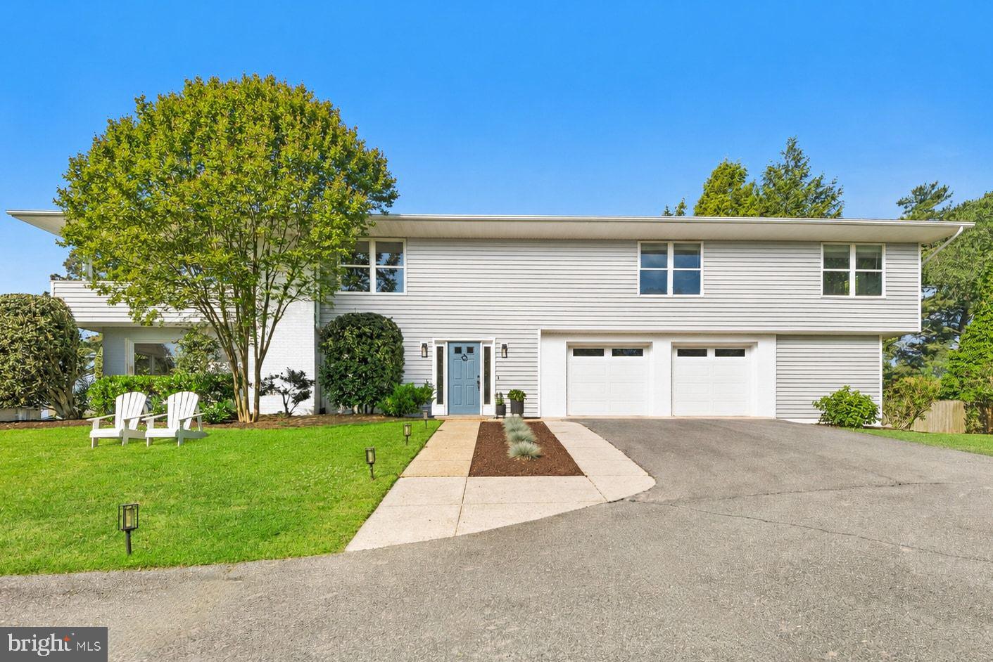 124 E BAY VIEW DRIVE