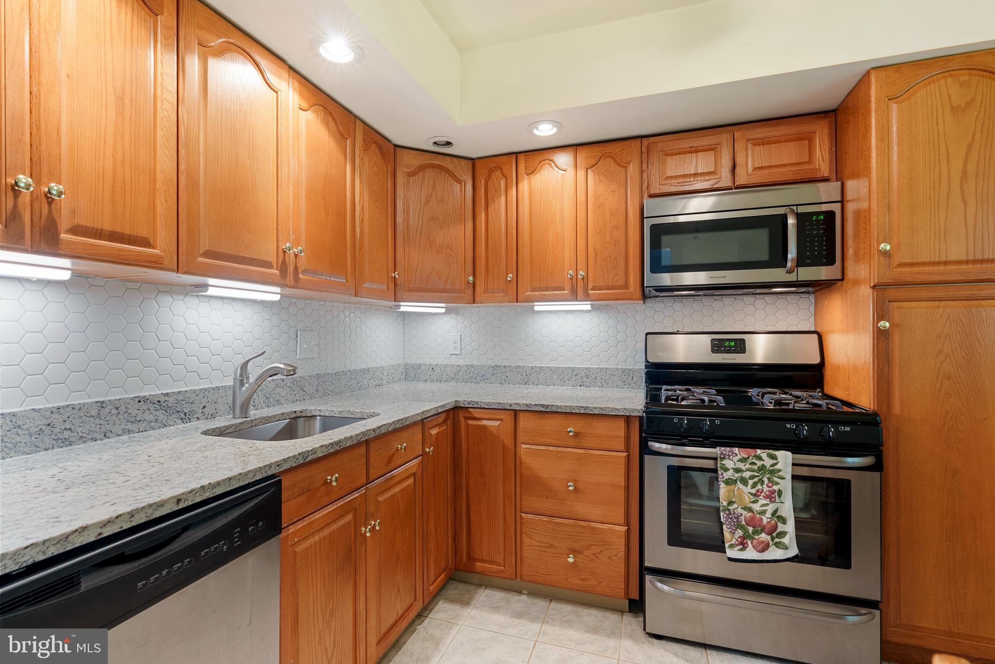 HAMILTOWNE - Residential