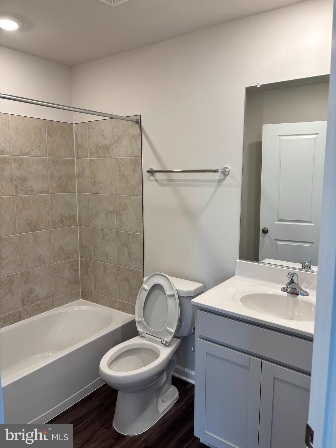 SHENANDOAH SPRINGS - Residential Lease