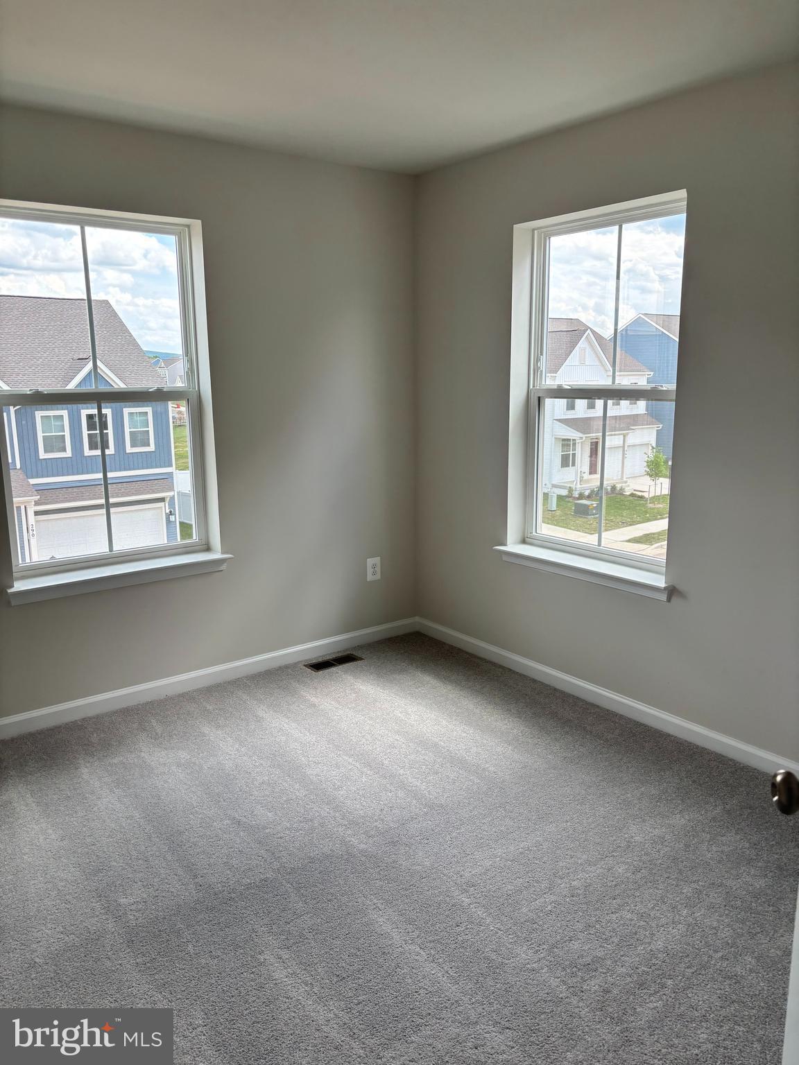 SHENANDOAH SPRINGS - Residential Lease