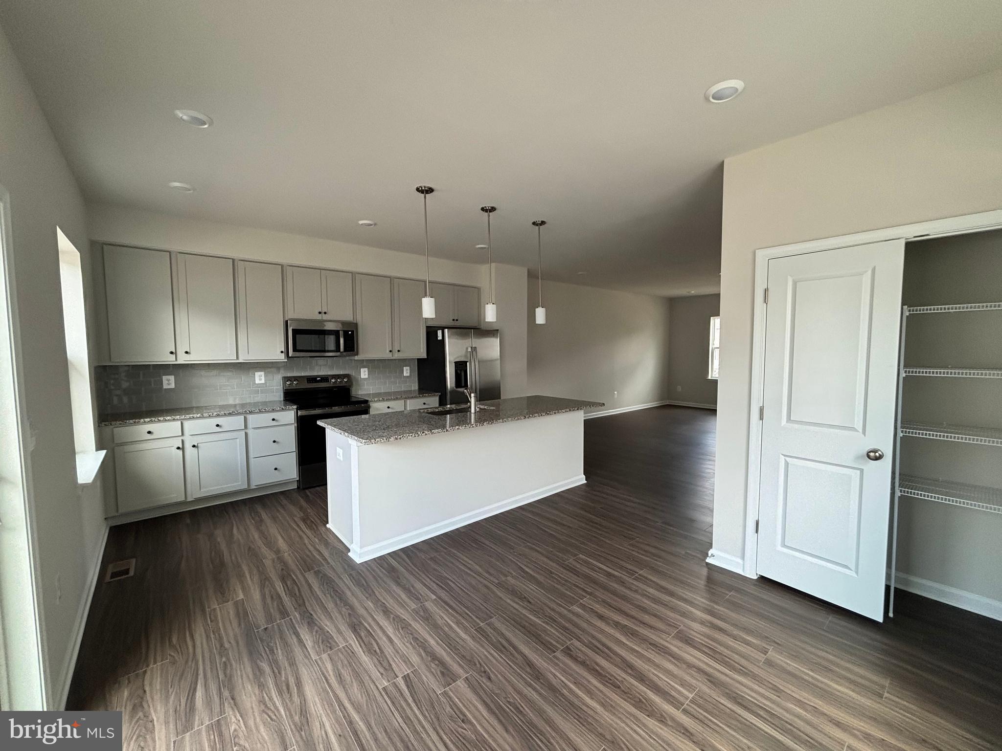 SHENANDOAH SPRINGS - Residential Lease