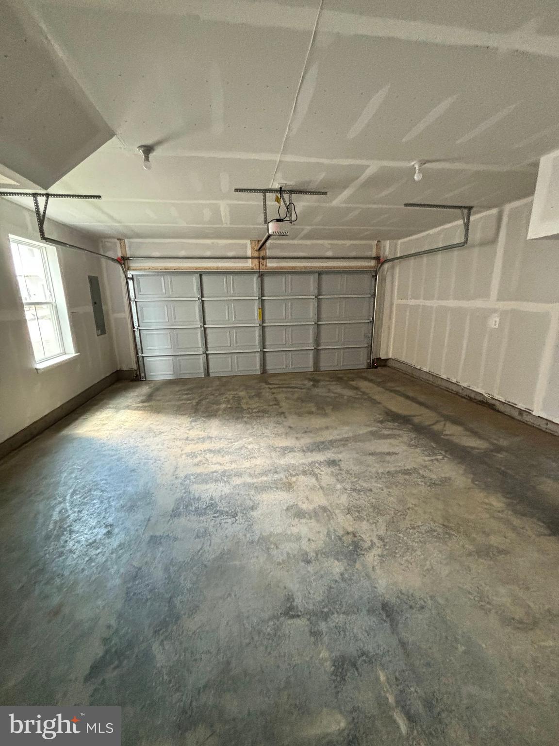 SHENANDOAH SPRINGS - Residential Lease