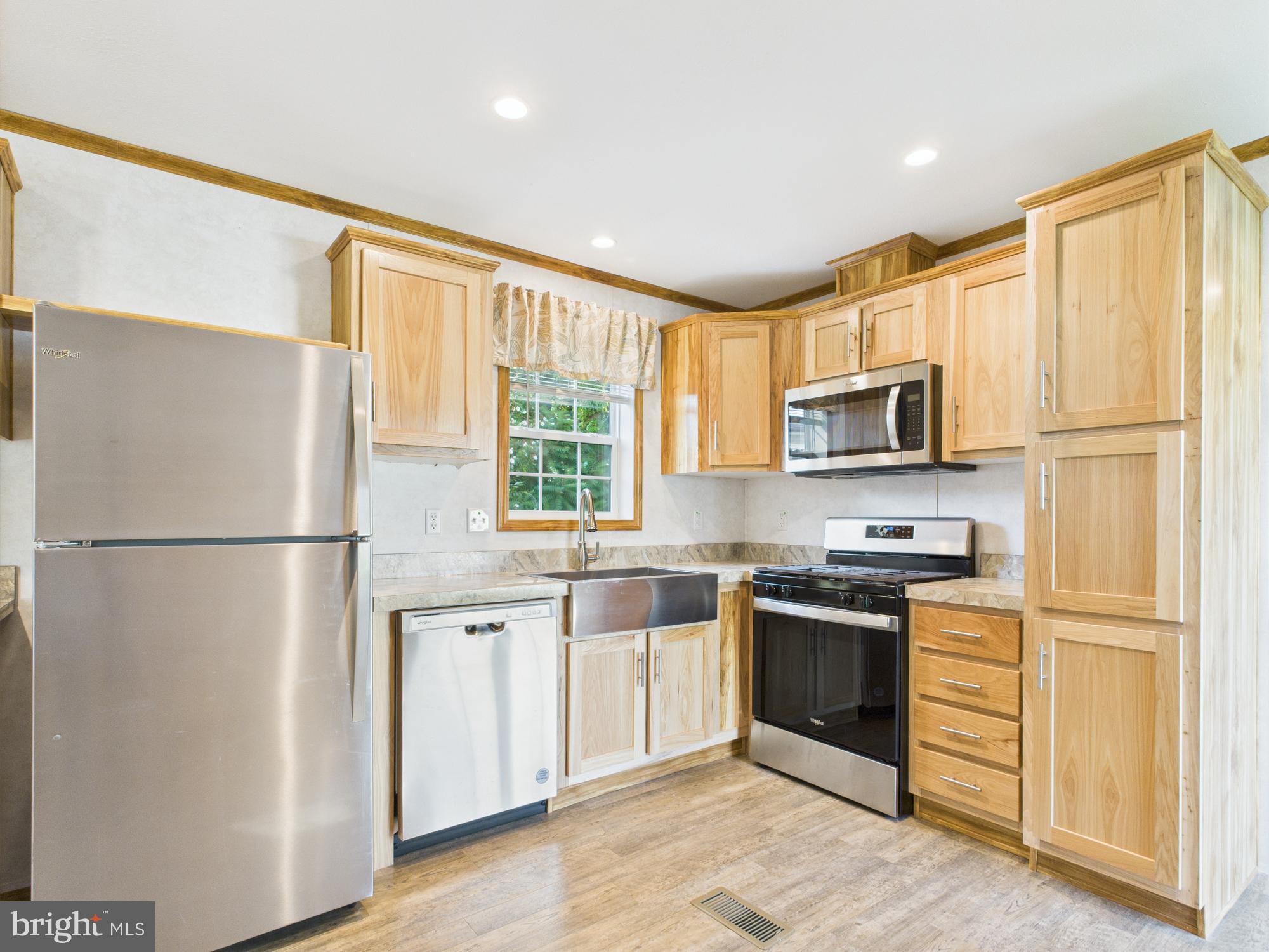 COUNTRYSIDE MHP - Residential