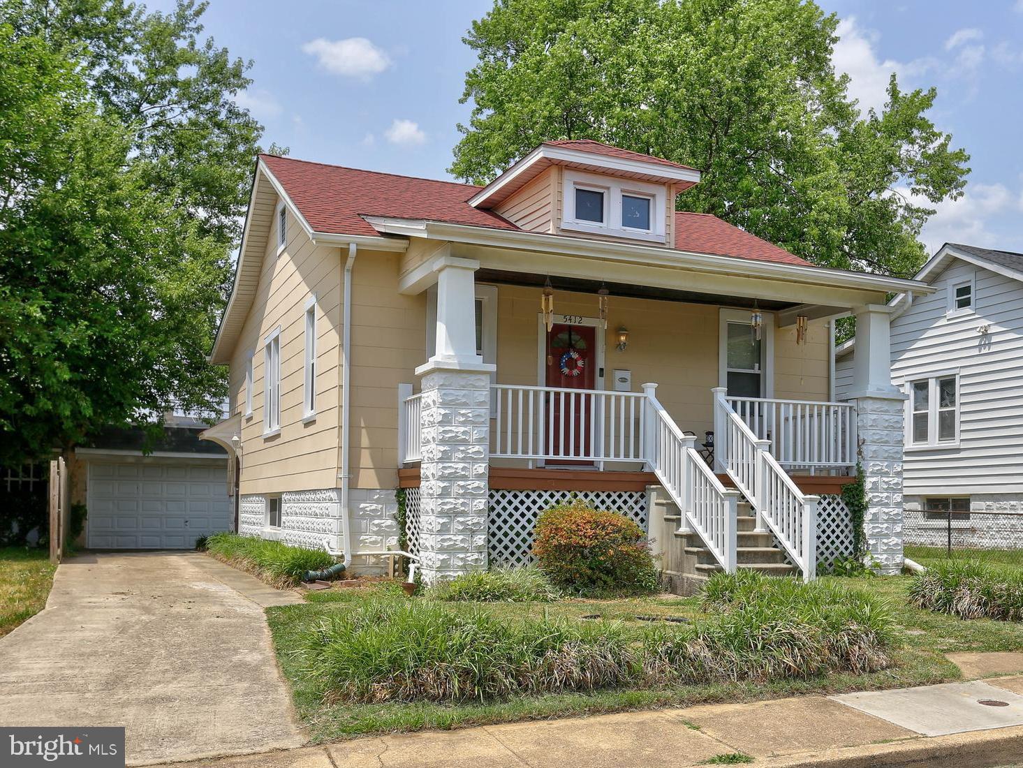 FRANKFORD ESTATES - Residential