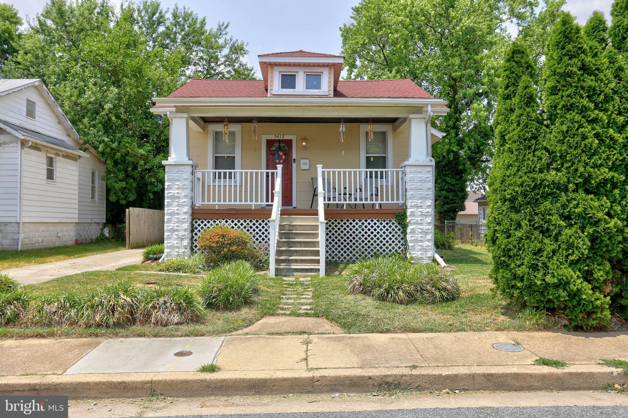 FRANKFORD ESTATES - Residential