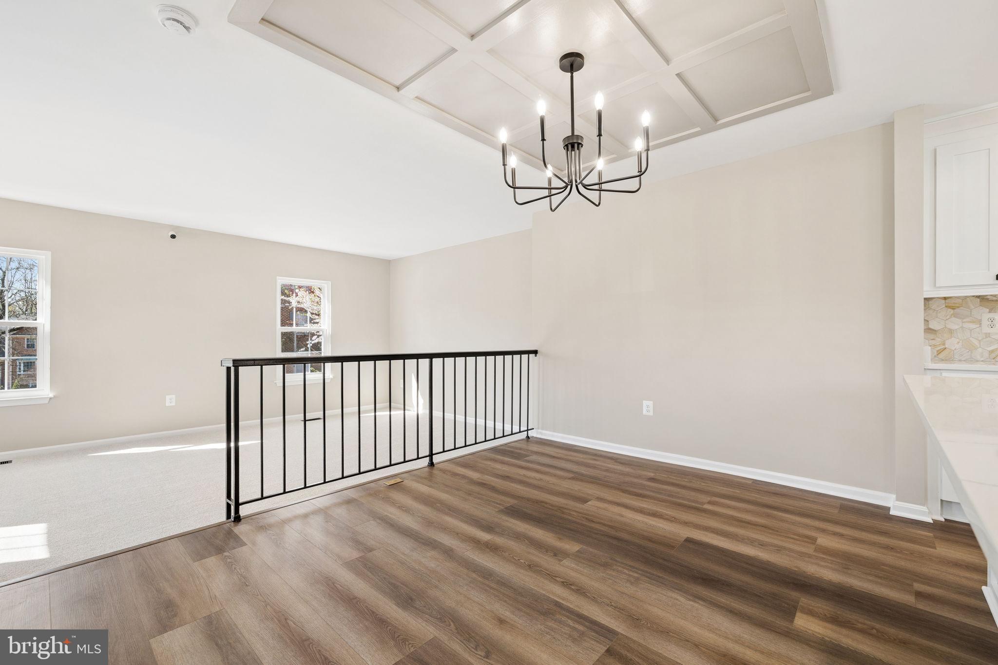 HUNTER VILLAGE - Residential