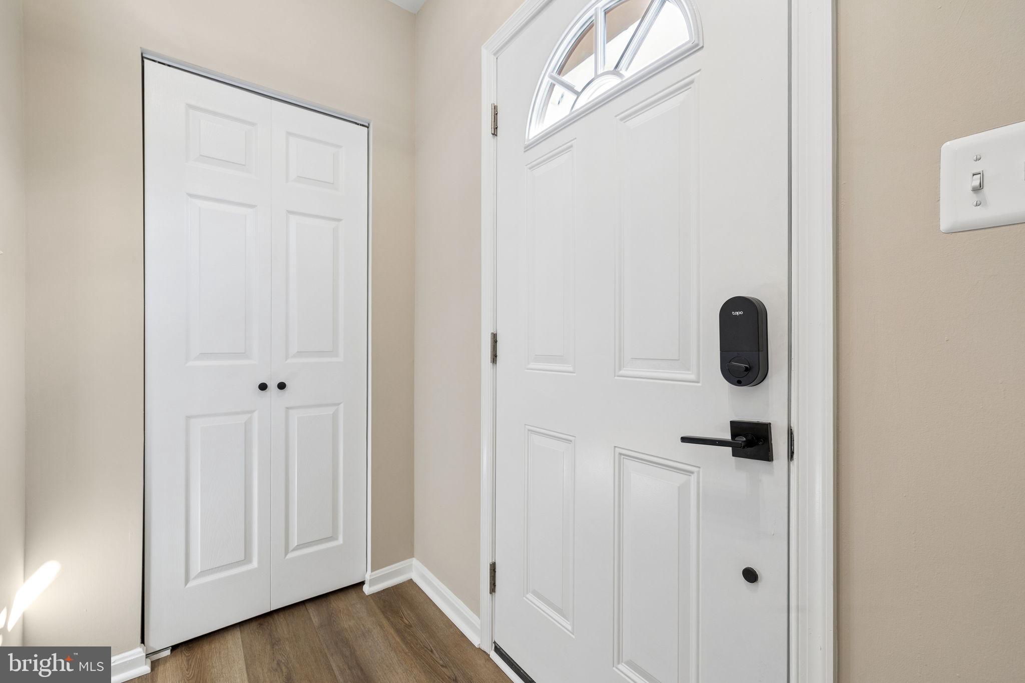 HUNTER VILLAGE - Residential