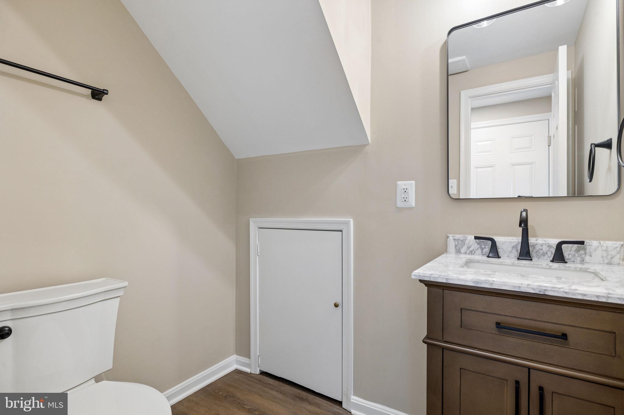 HUNTER VILLAGE - Residential