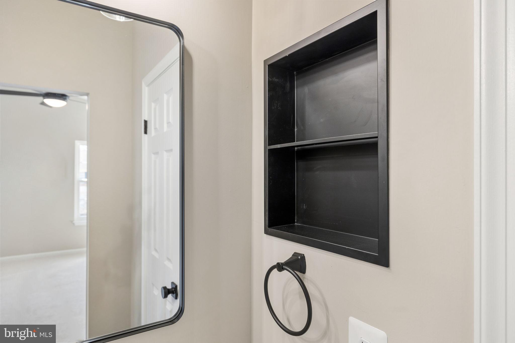 HUNTER VILLAGE - Residential