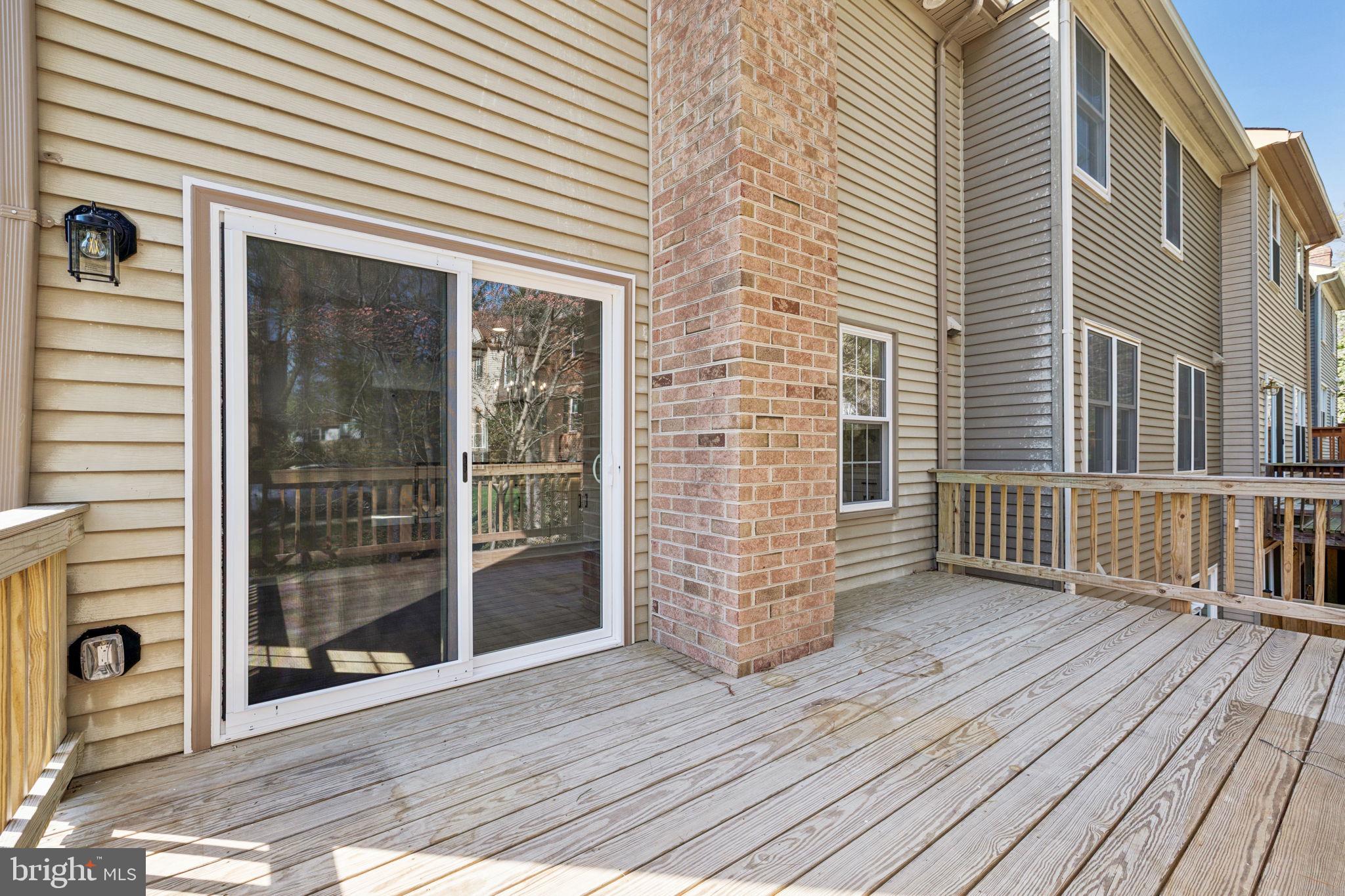 HUNTER VILLAGE - Residential