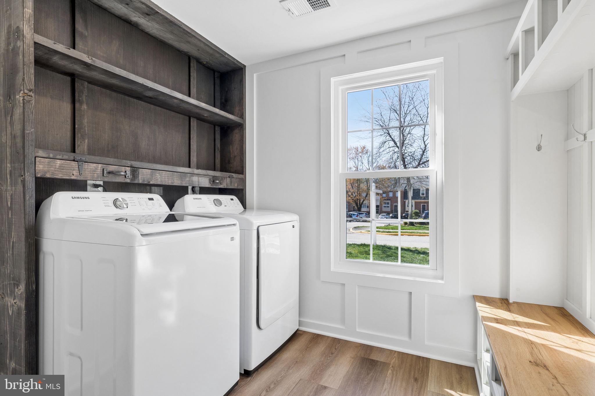 HUNTER VILLAGE - Residential