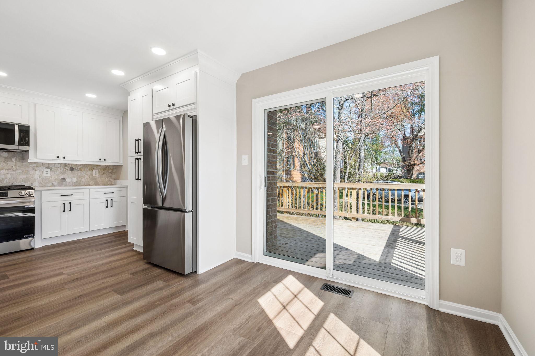 HUNTER VILLAGE - Residential