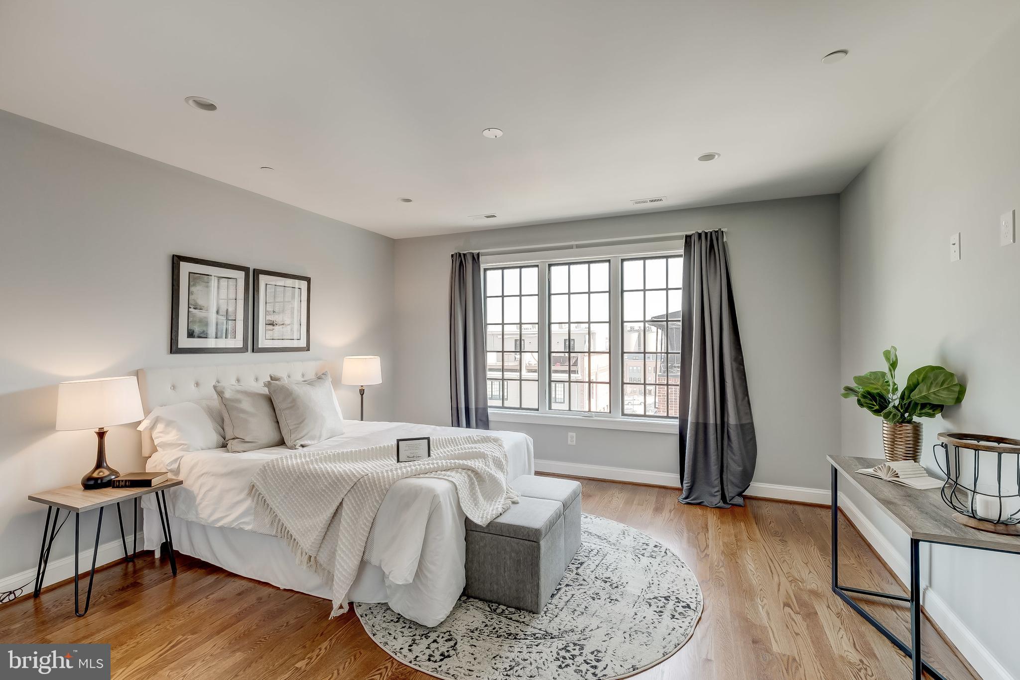 BREWERS HILL - Residential