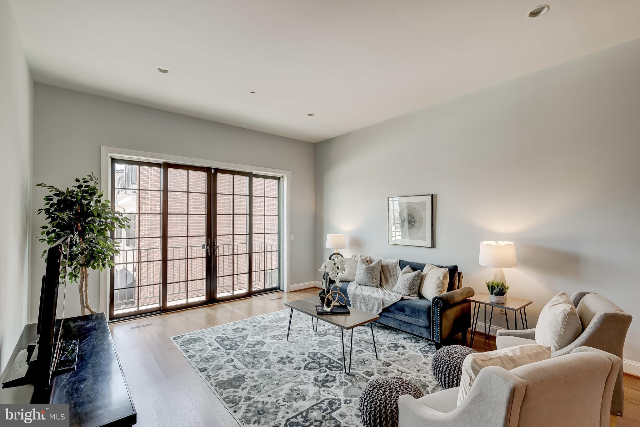 BREWERS HILL - Residential