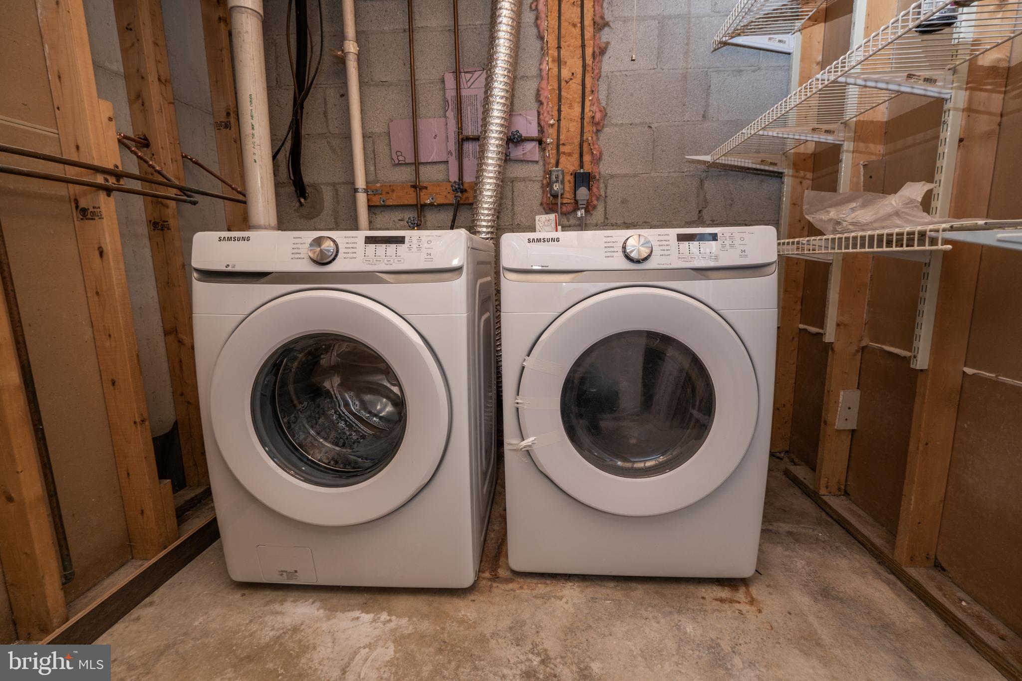 KEYSTONE MANOR - Residential