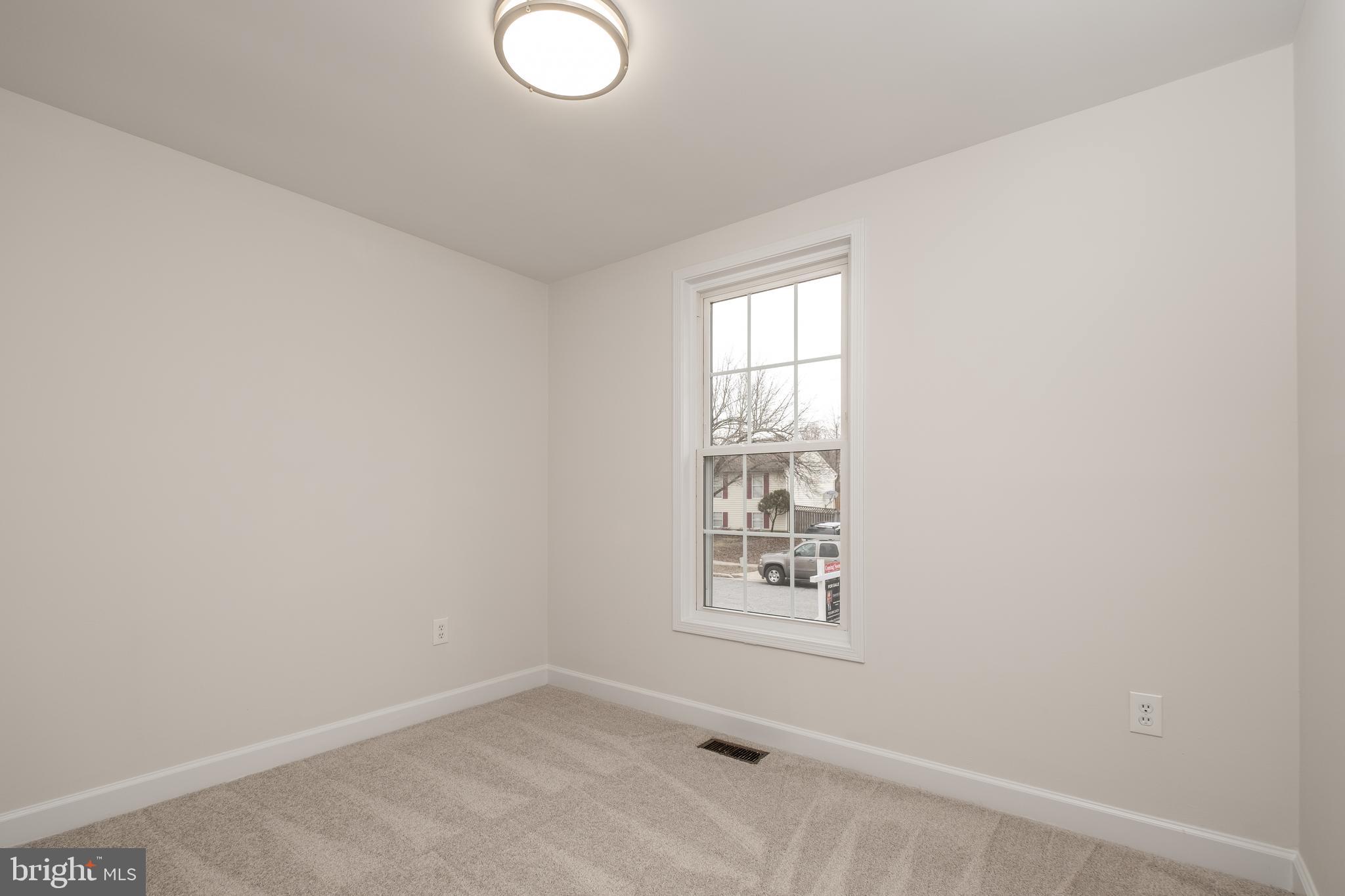 KEYSTONE MANOR - Residential