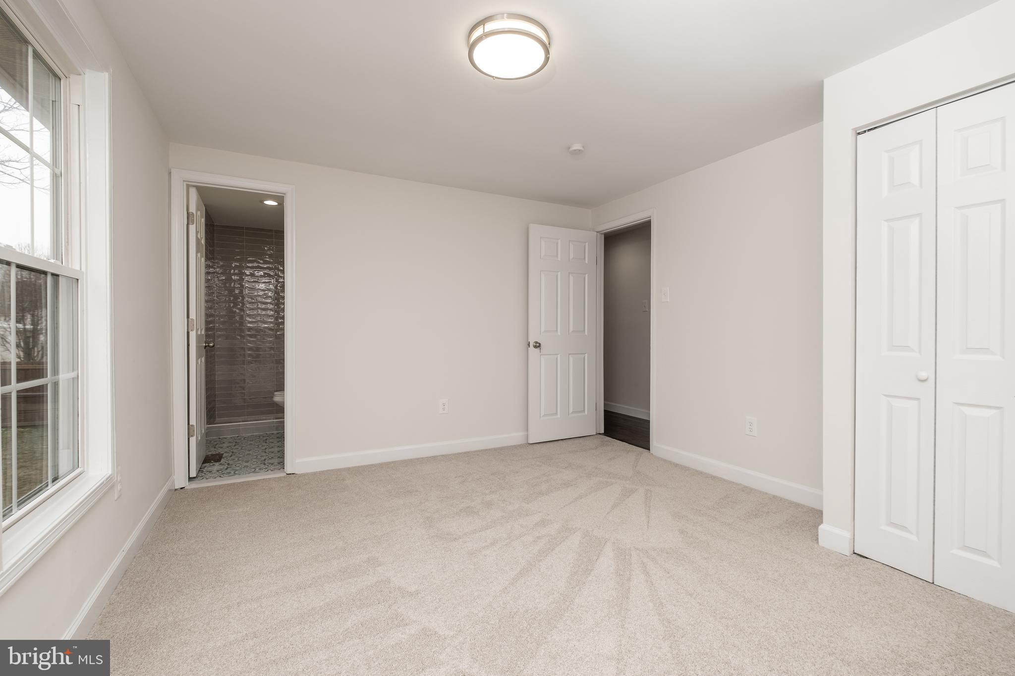 KEYSTONE MANOR - Residential